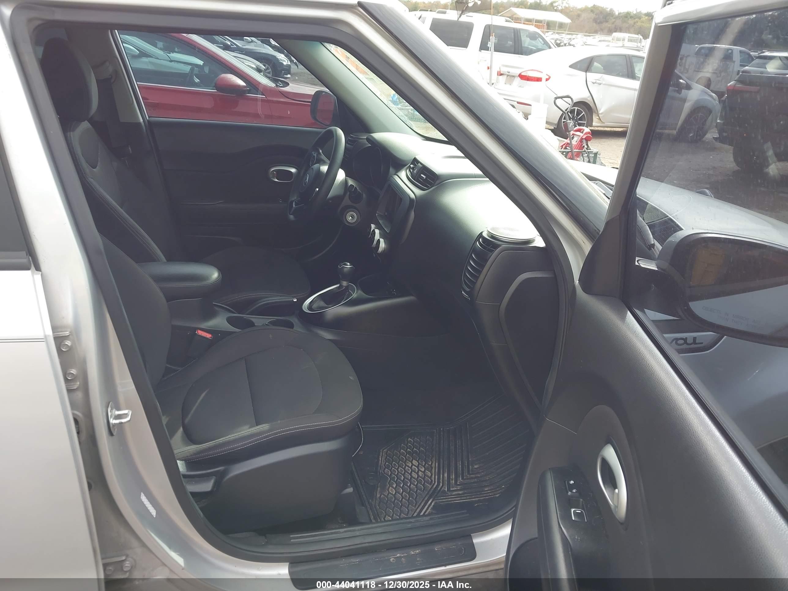 KIA SOUL image 5