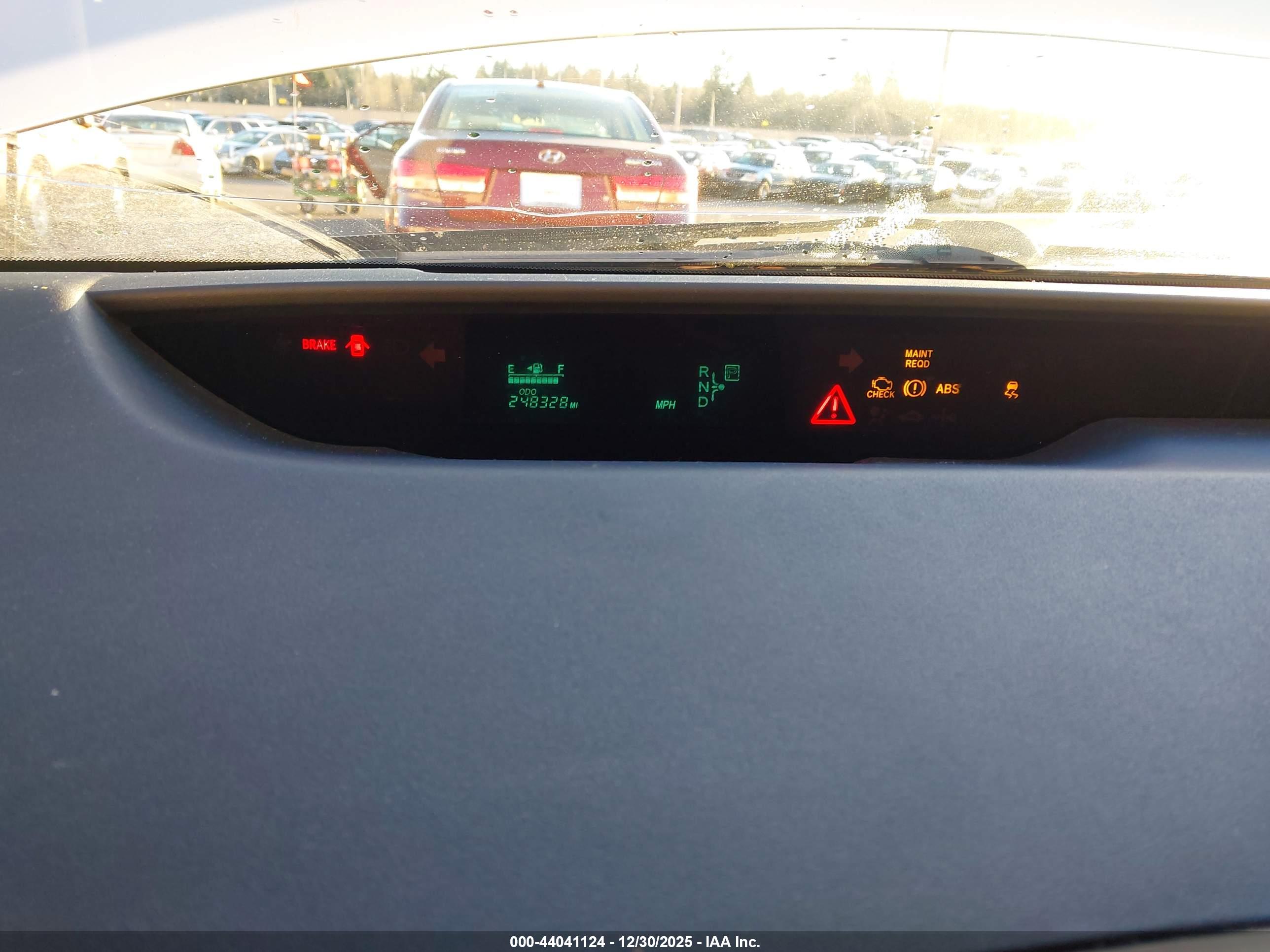 TOYOTA PRIUS image 7