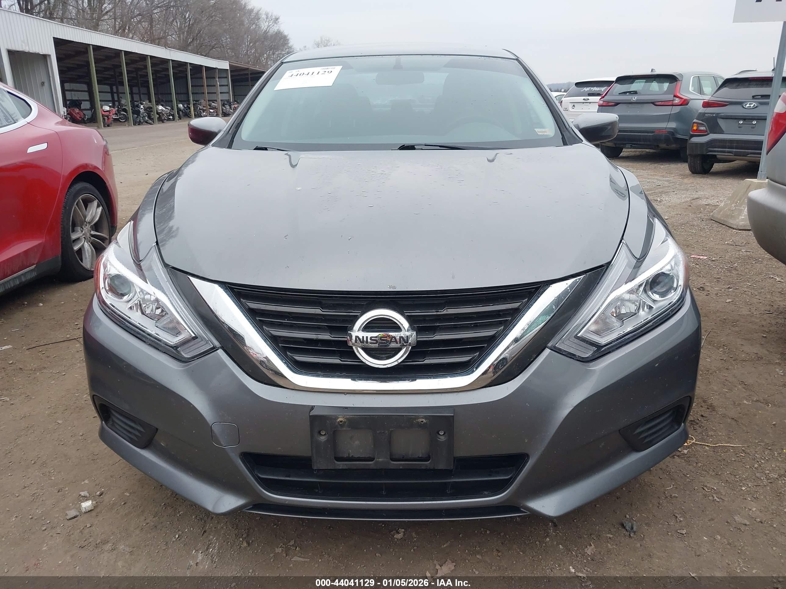 NISSAN ALTIMA image 6