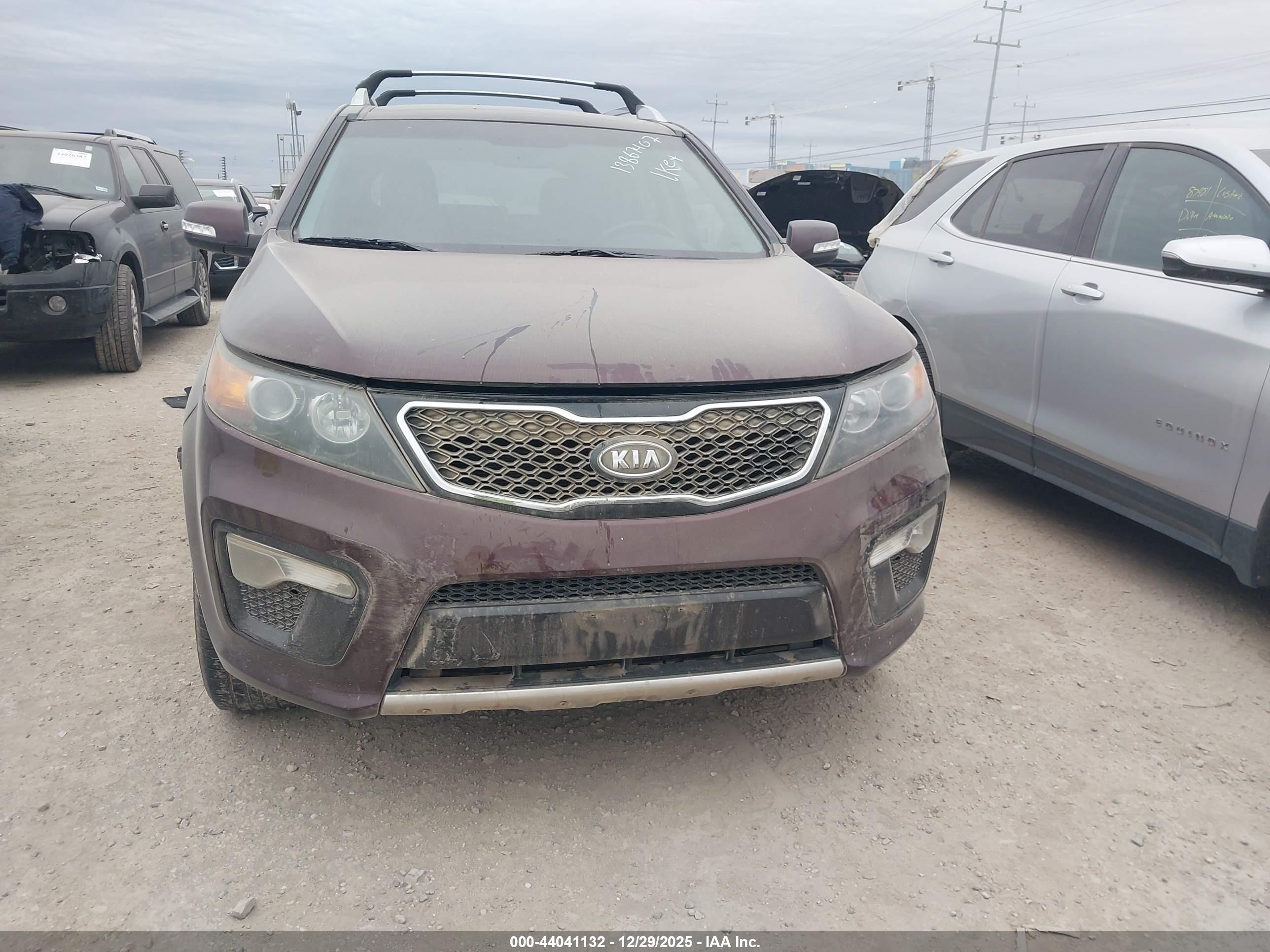 KIA SORENTO image 6