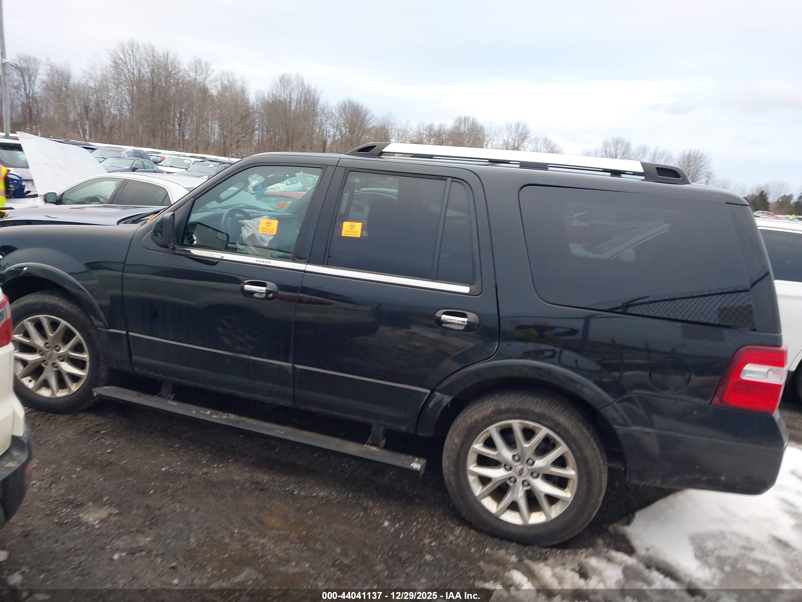 FORD EXPEDITION image 3