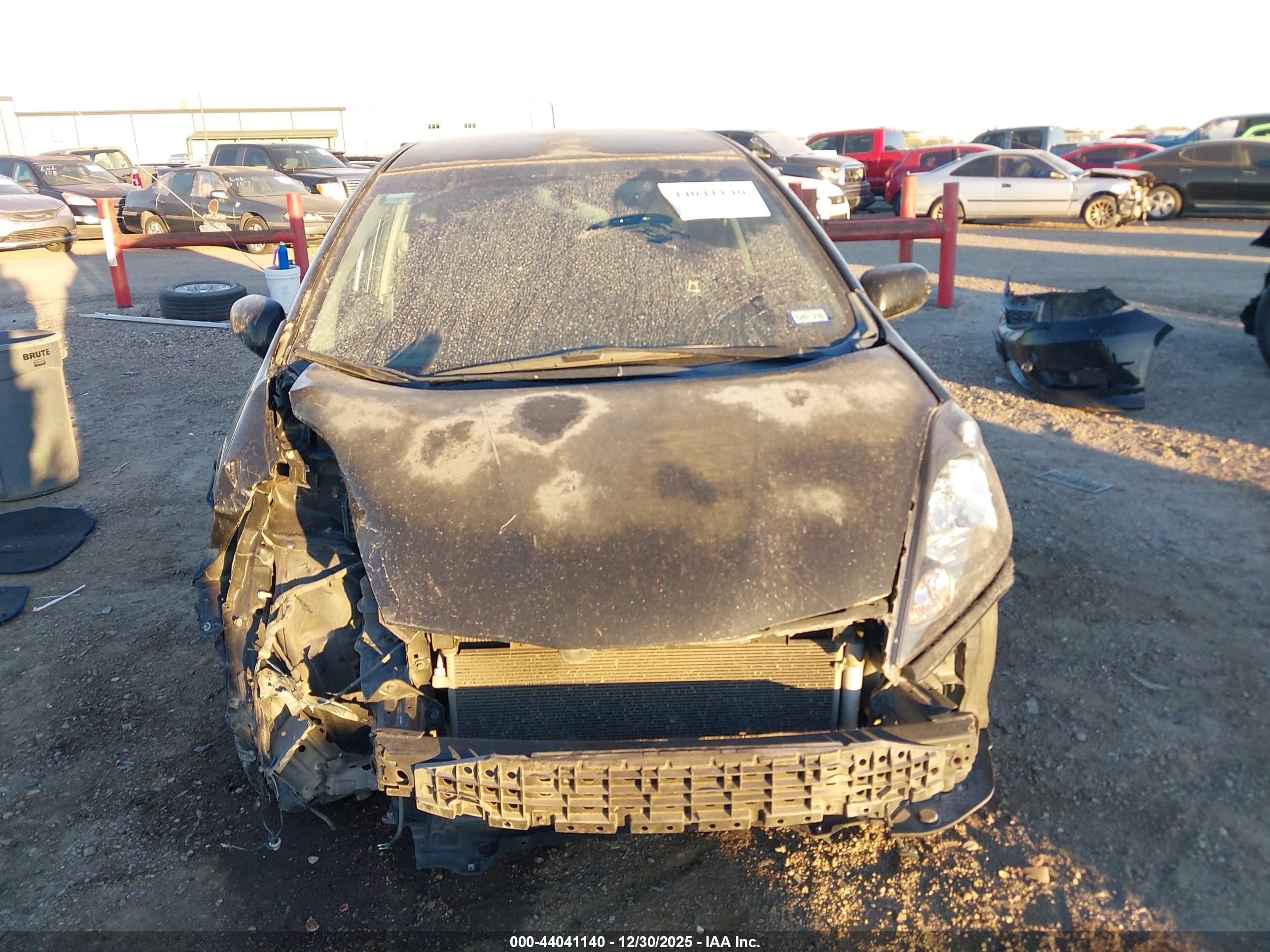 HONDA FIT image 6