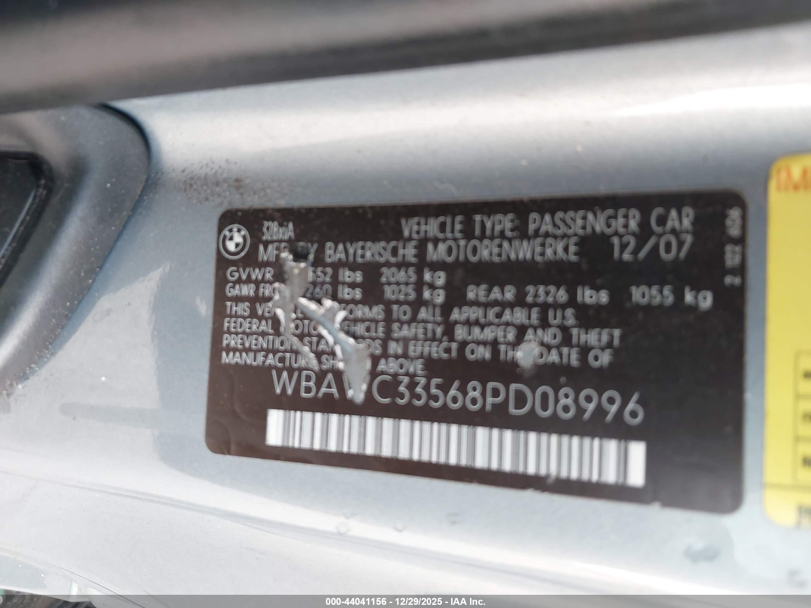 BMW 328XI image 9