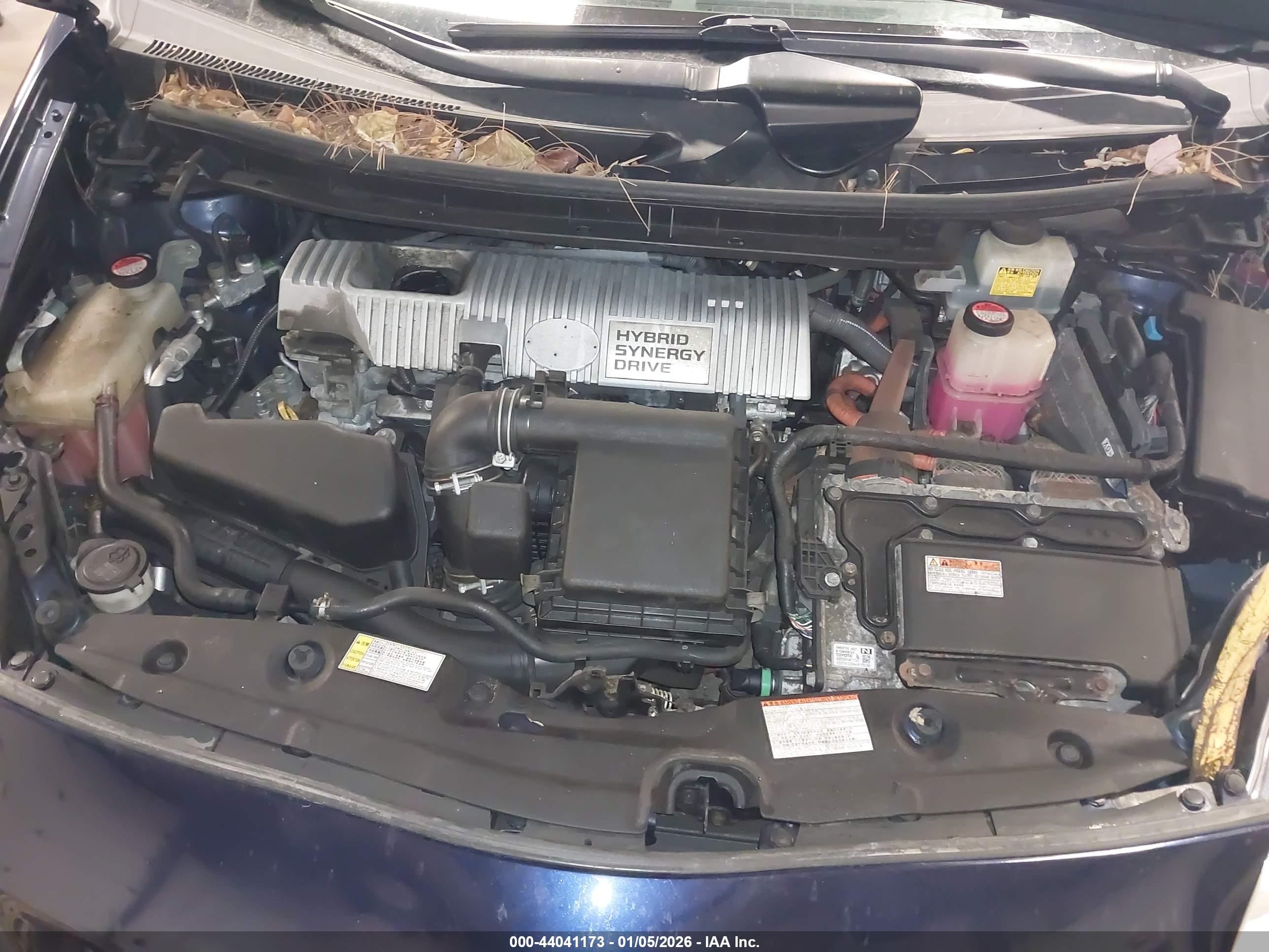 TOYOTA PRIUS image 10