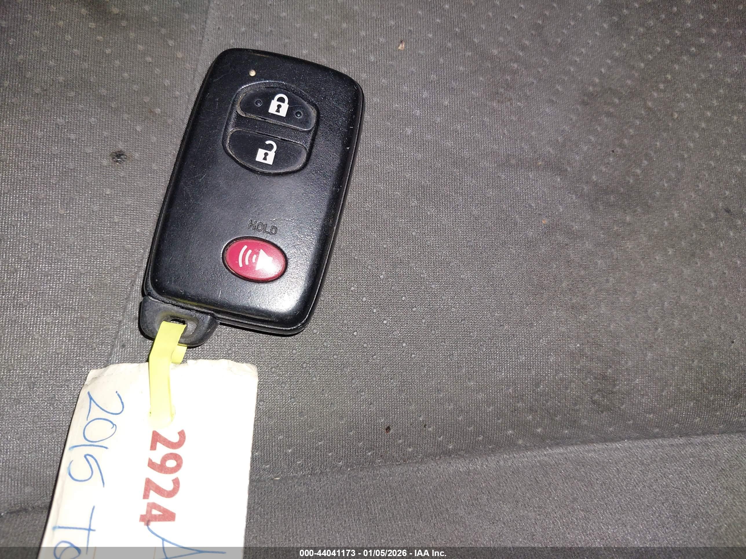 TOYOTA PRIUS image 11