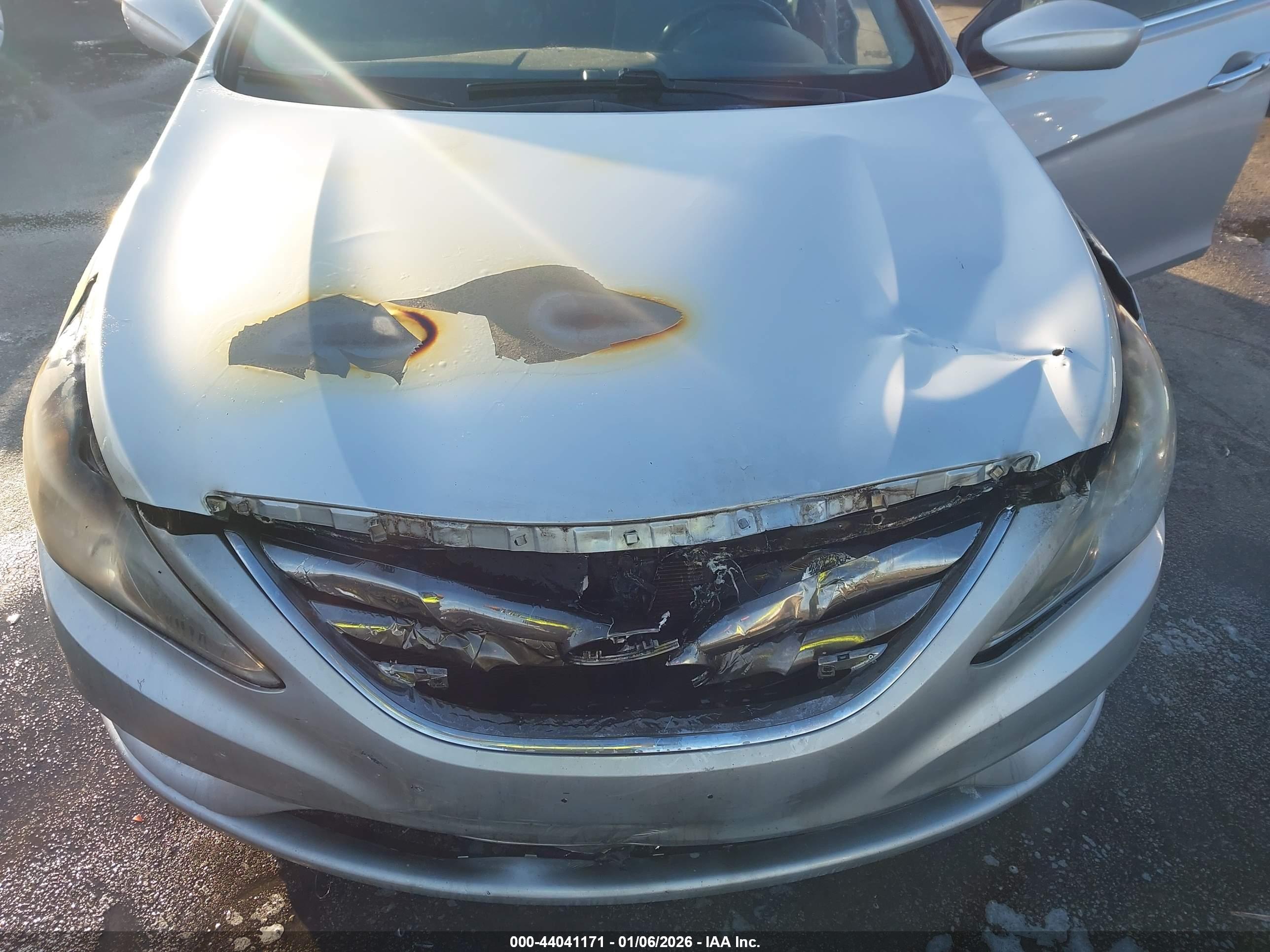 HYUNDAI SONATA image 10