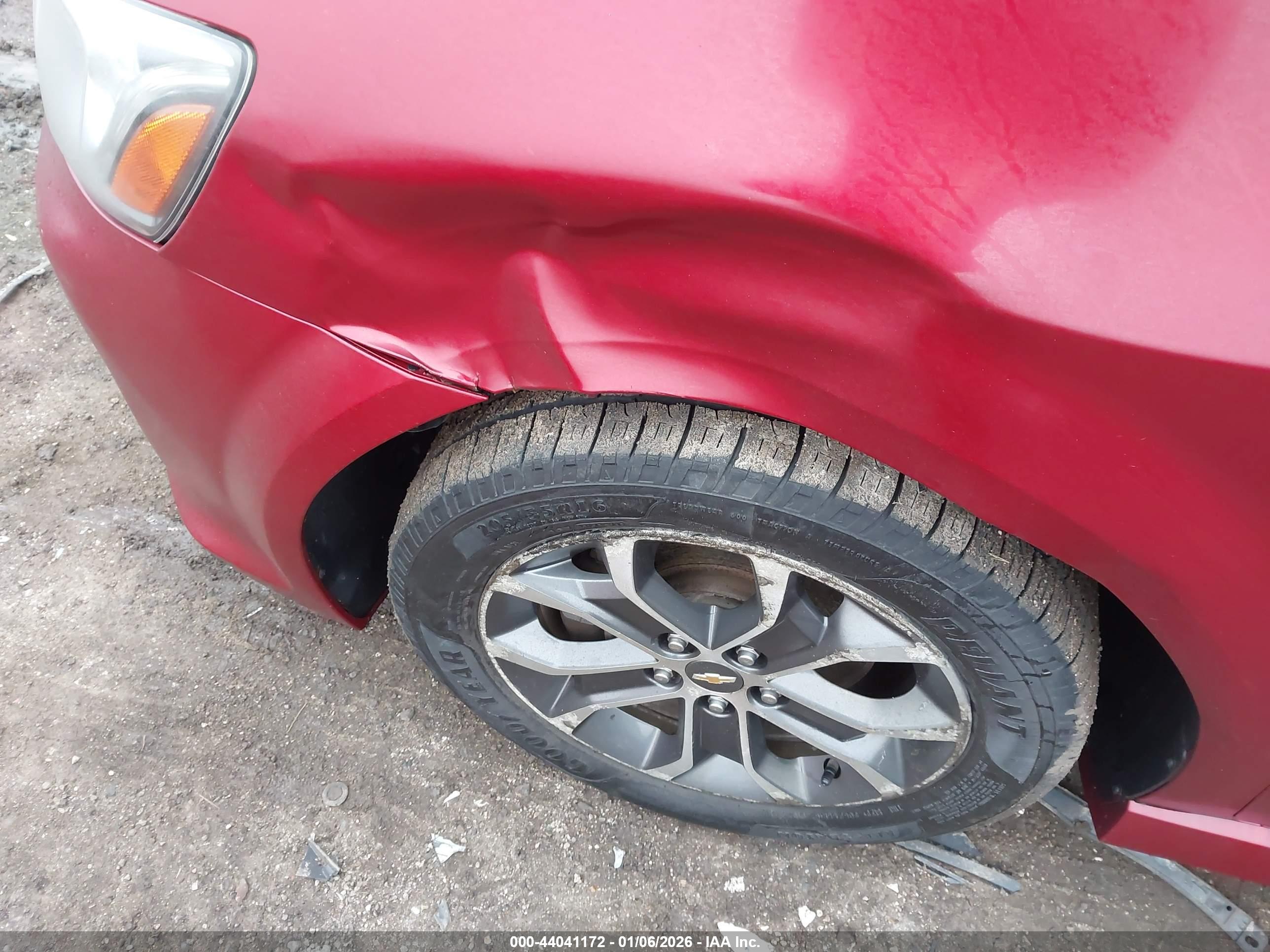 CHEVROLET SONIC image 6