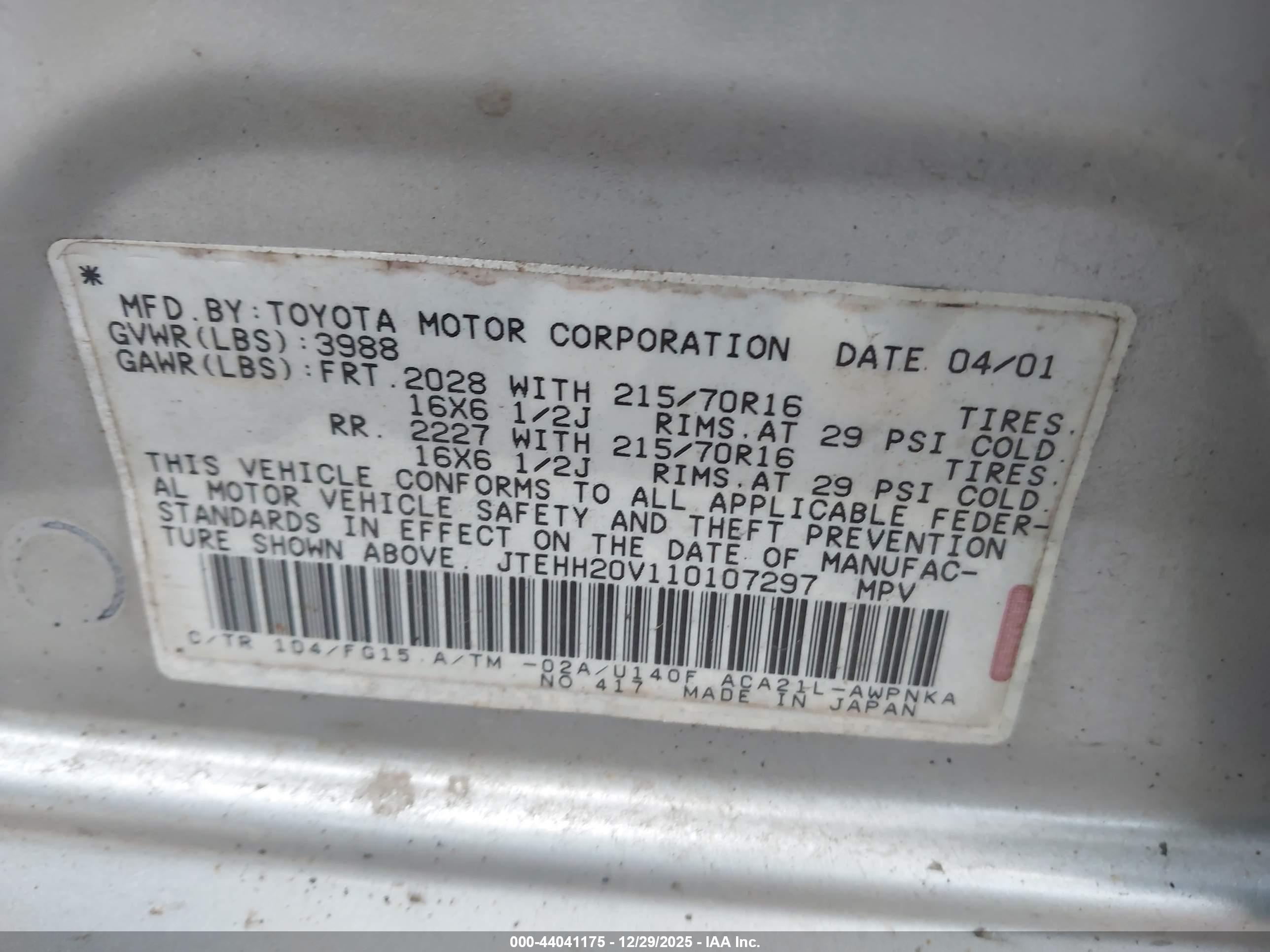 TOYOTA RAV4 image 9