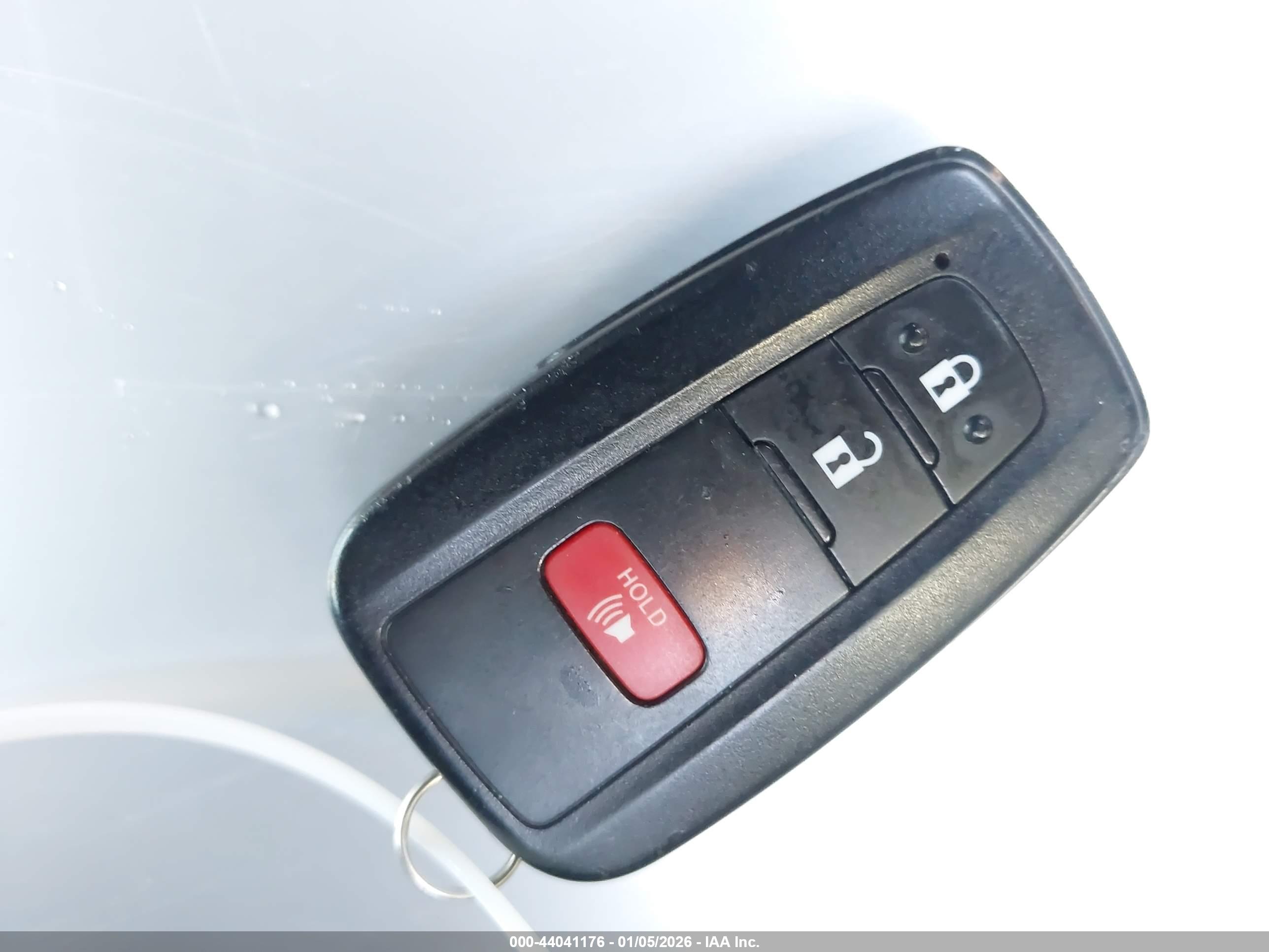 TOYOTA PRIUS image 11