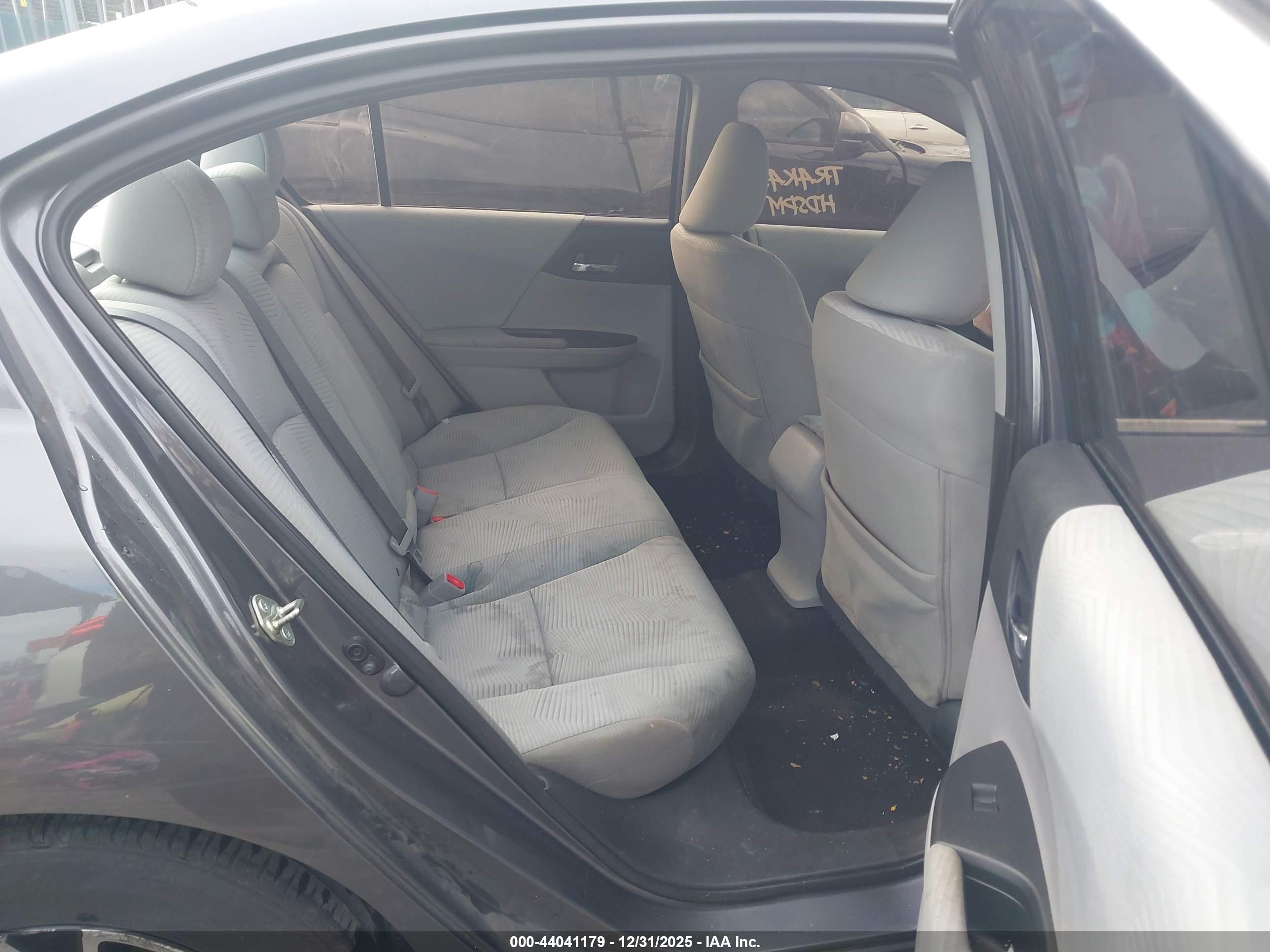HONDA ACCORD image 8