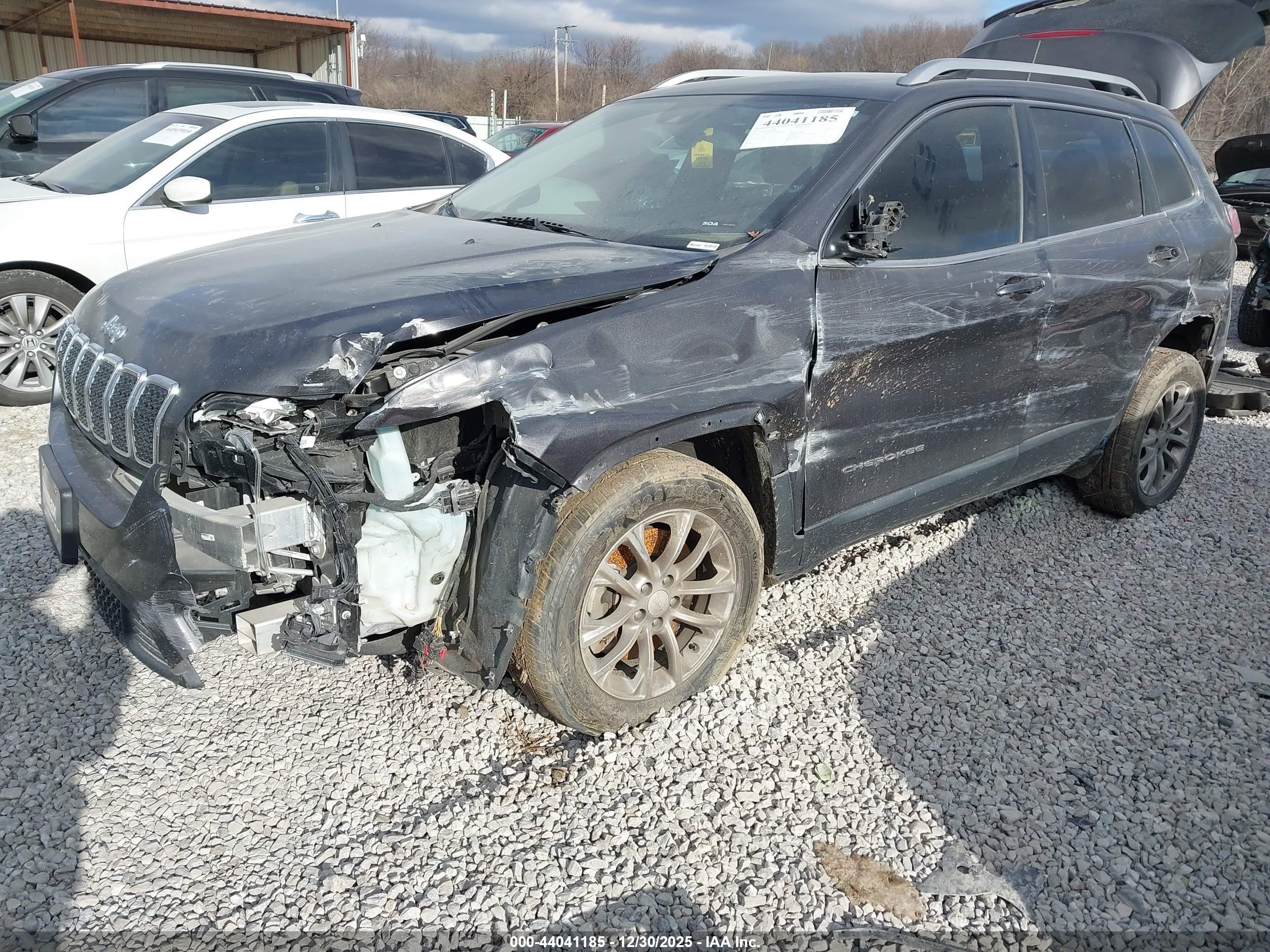 JEEP CHEROKEE image 6