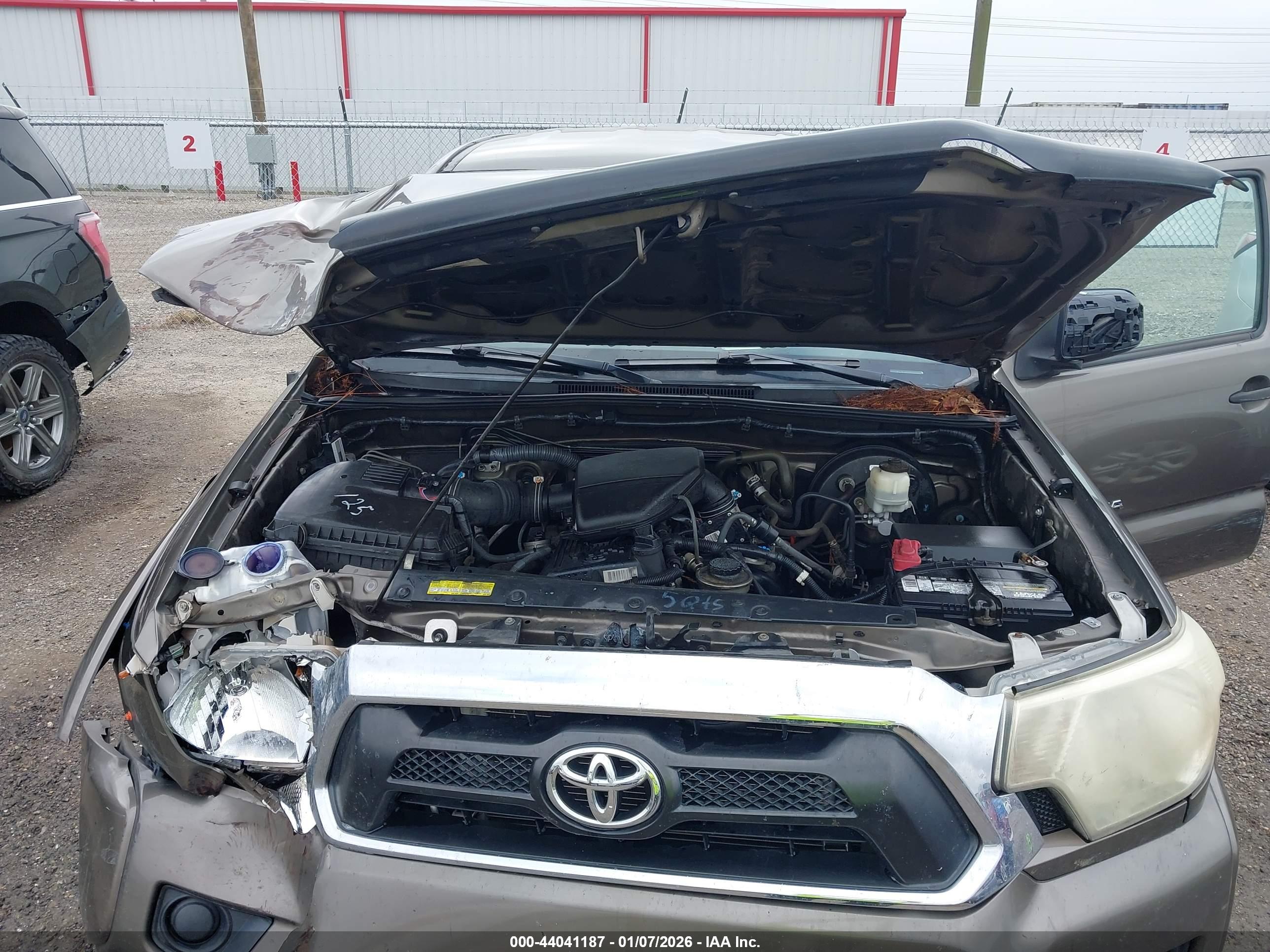 TOYOTA TACOMA image 10