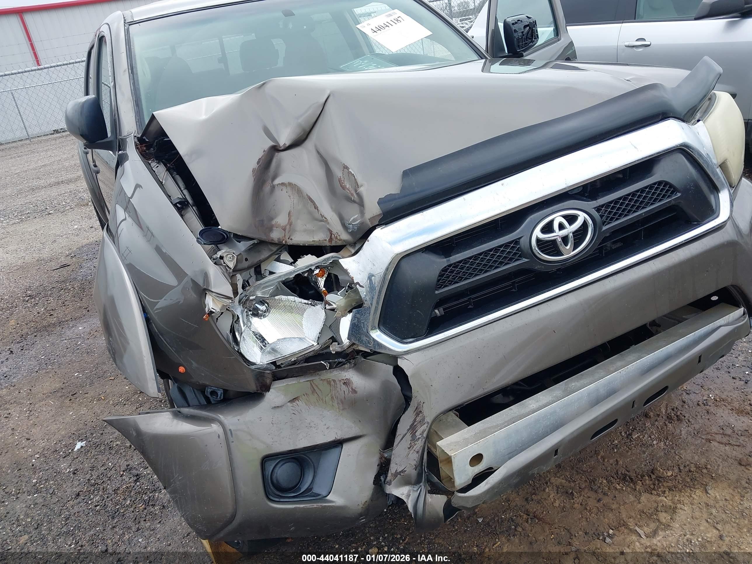 TOYOTA TACOMA image 6