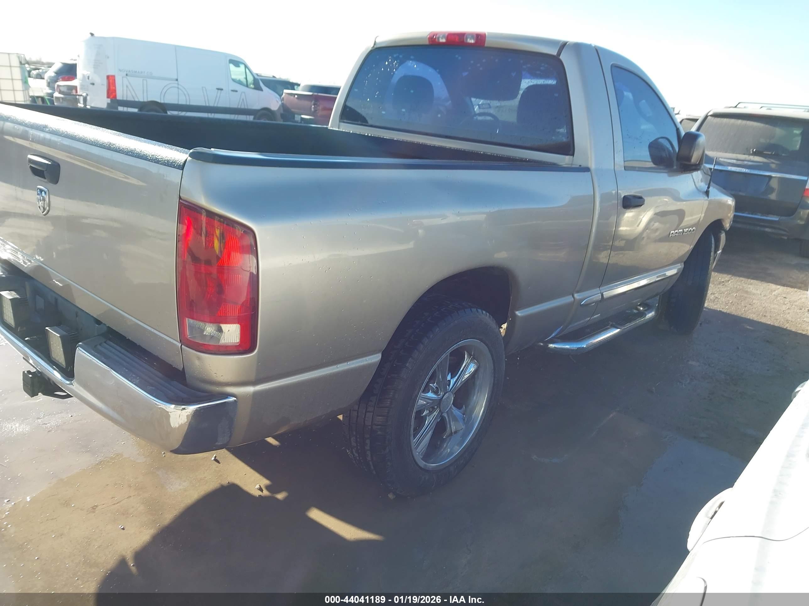 DODGE RAM image 4