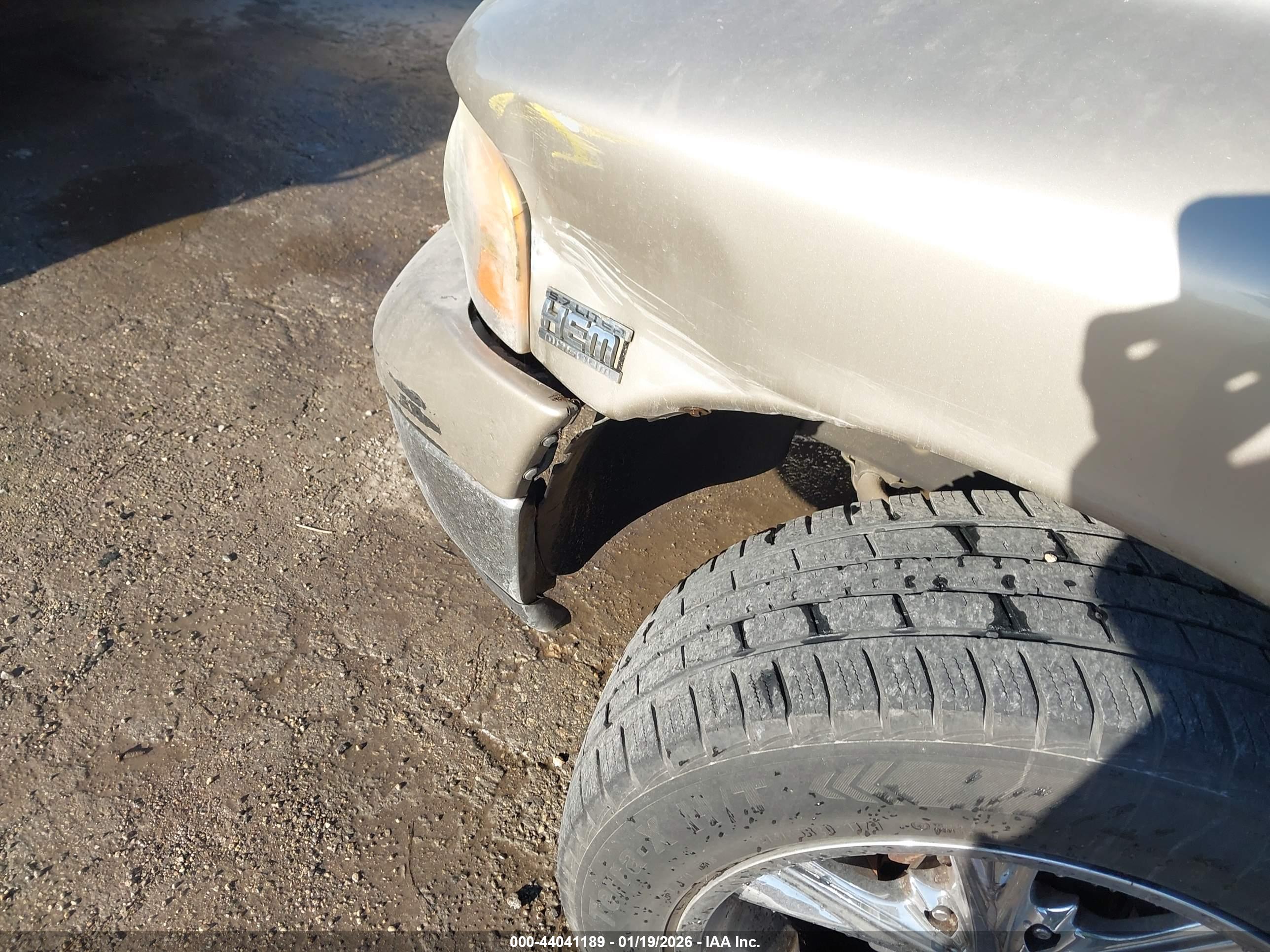 DODGE RAM image 6
