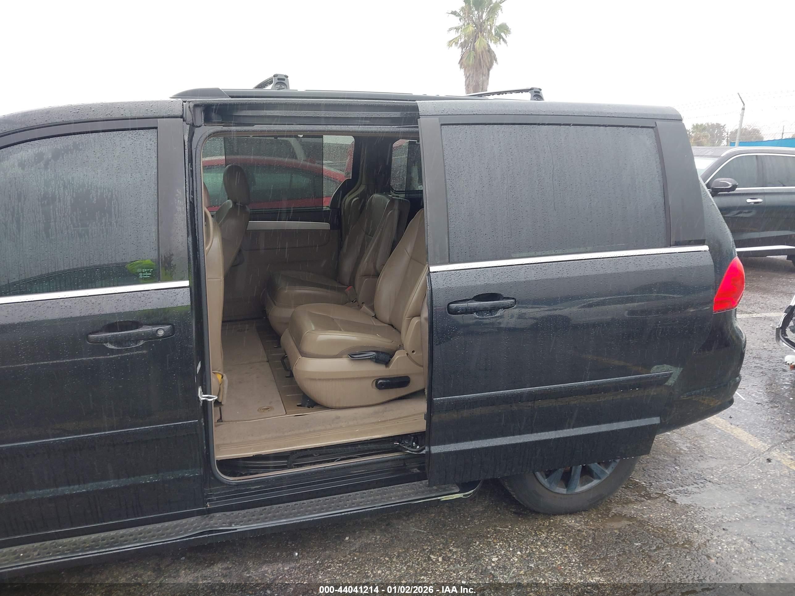 VOLKSWAGEN ROUTAN image 6