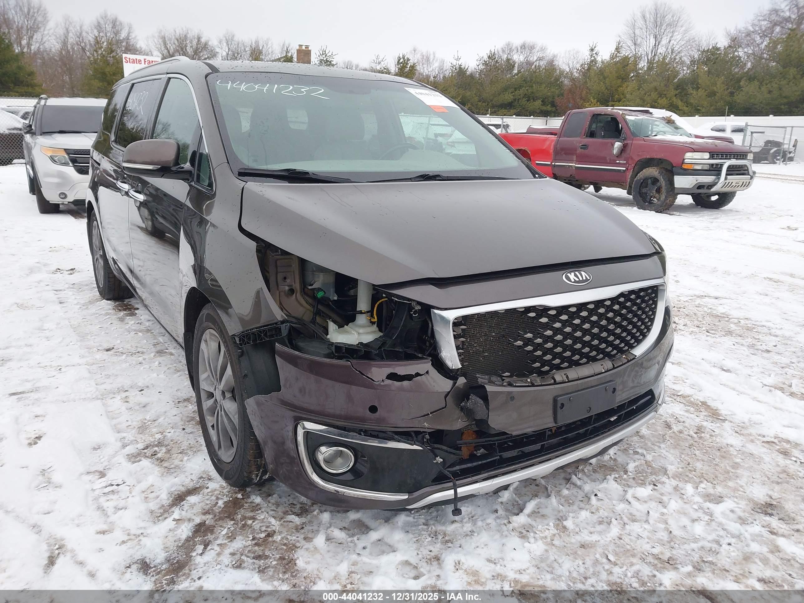 KIA SEDONA image 6