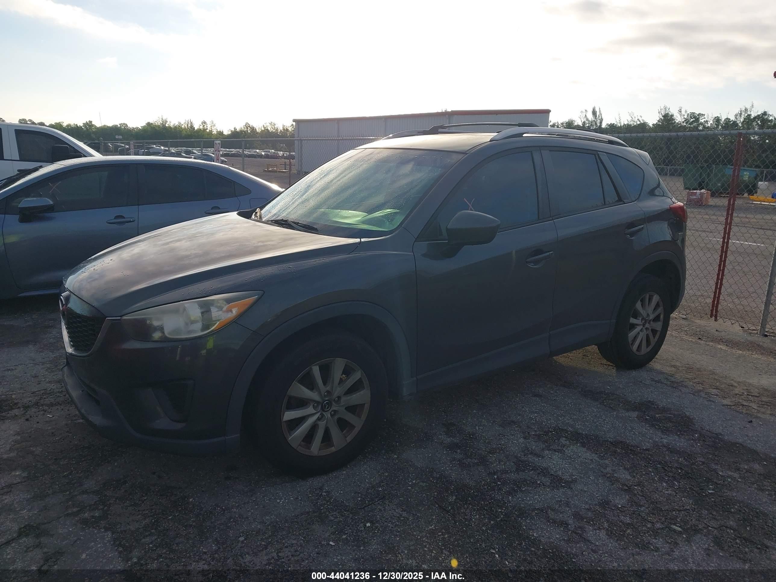 MAZDA CX-5 image 2
