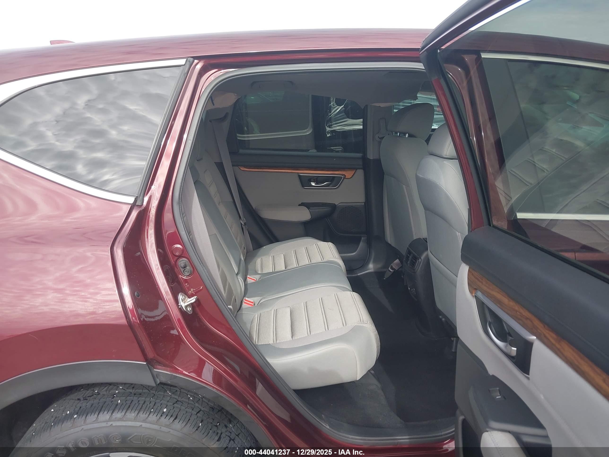 HONDA CR-V image 8