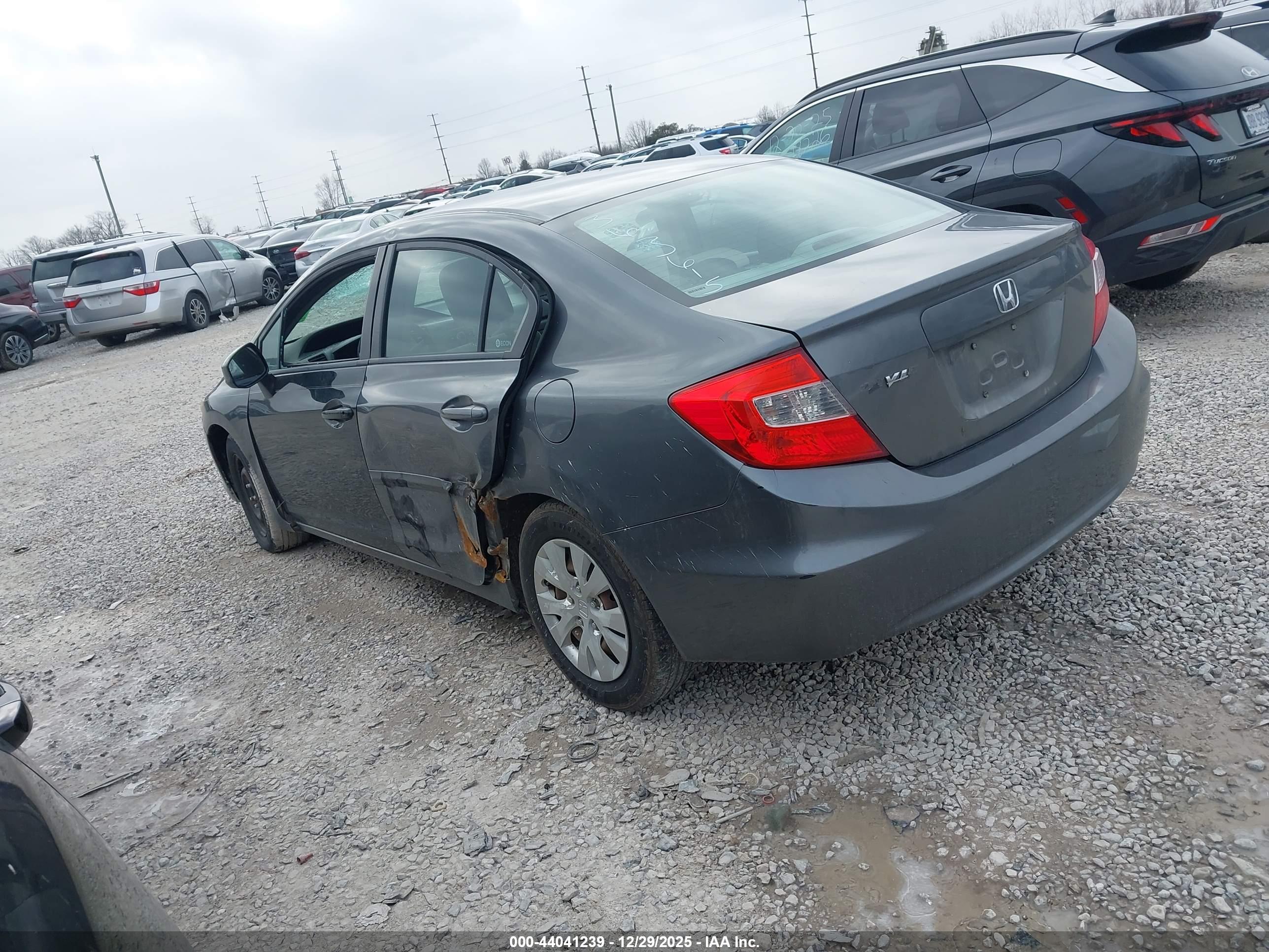HONDA CIVIC image 3