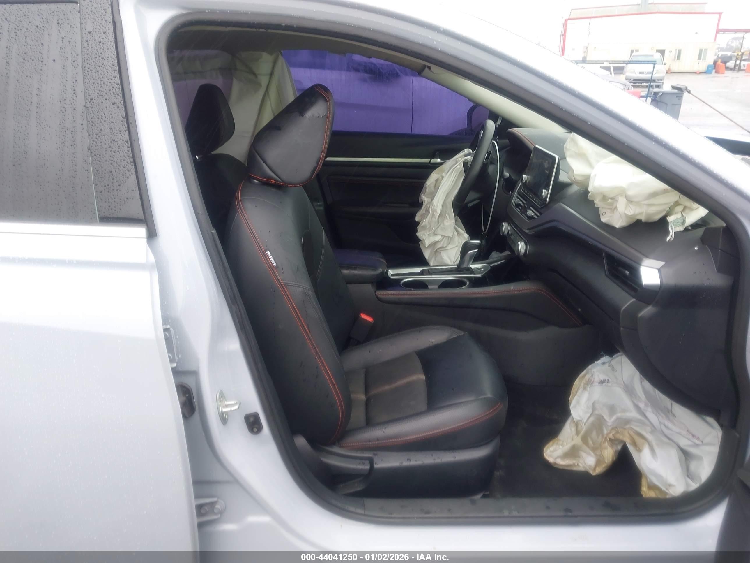NISSAN ALTIMA image 5
