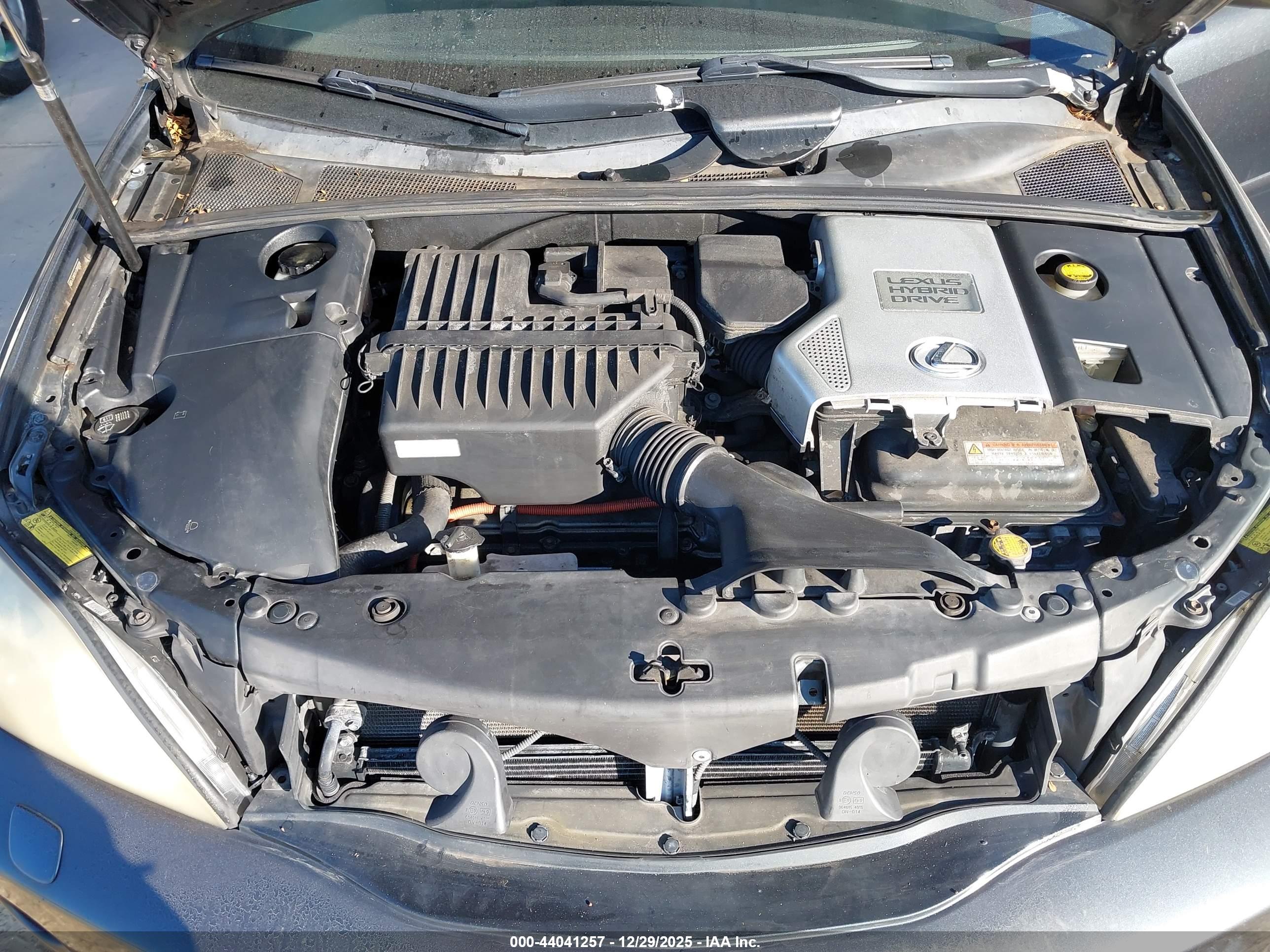 LEXUS RX image 10