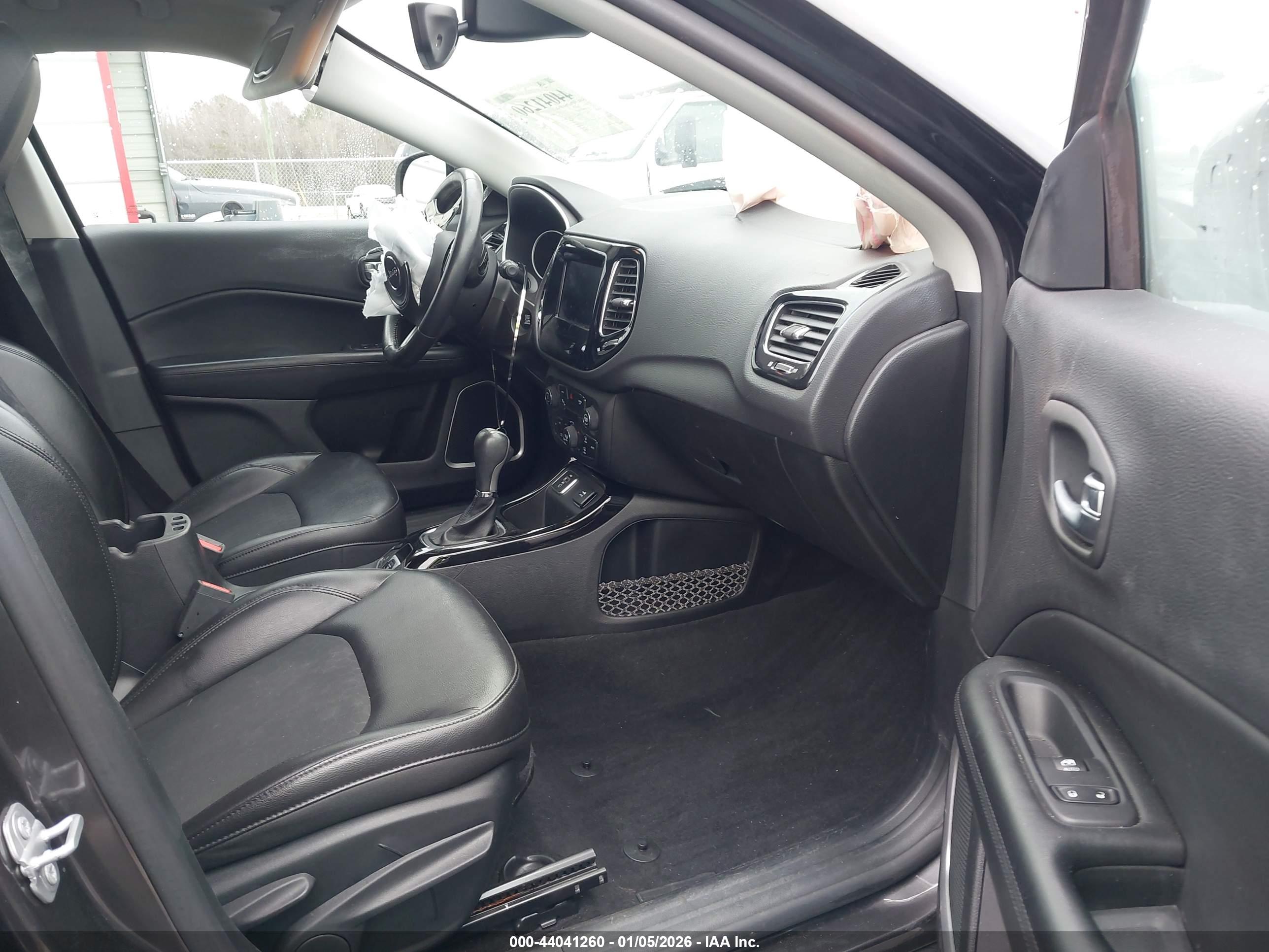 JEEP COMPASS image 5