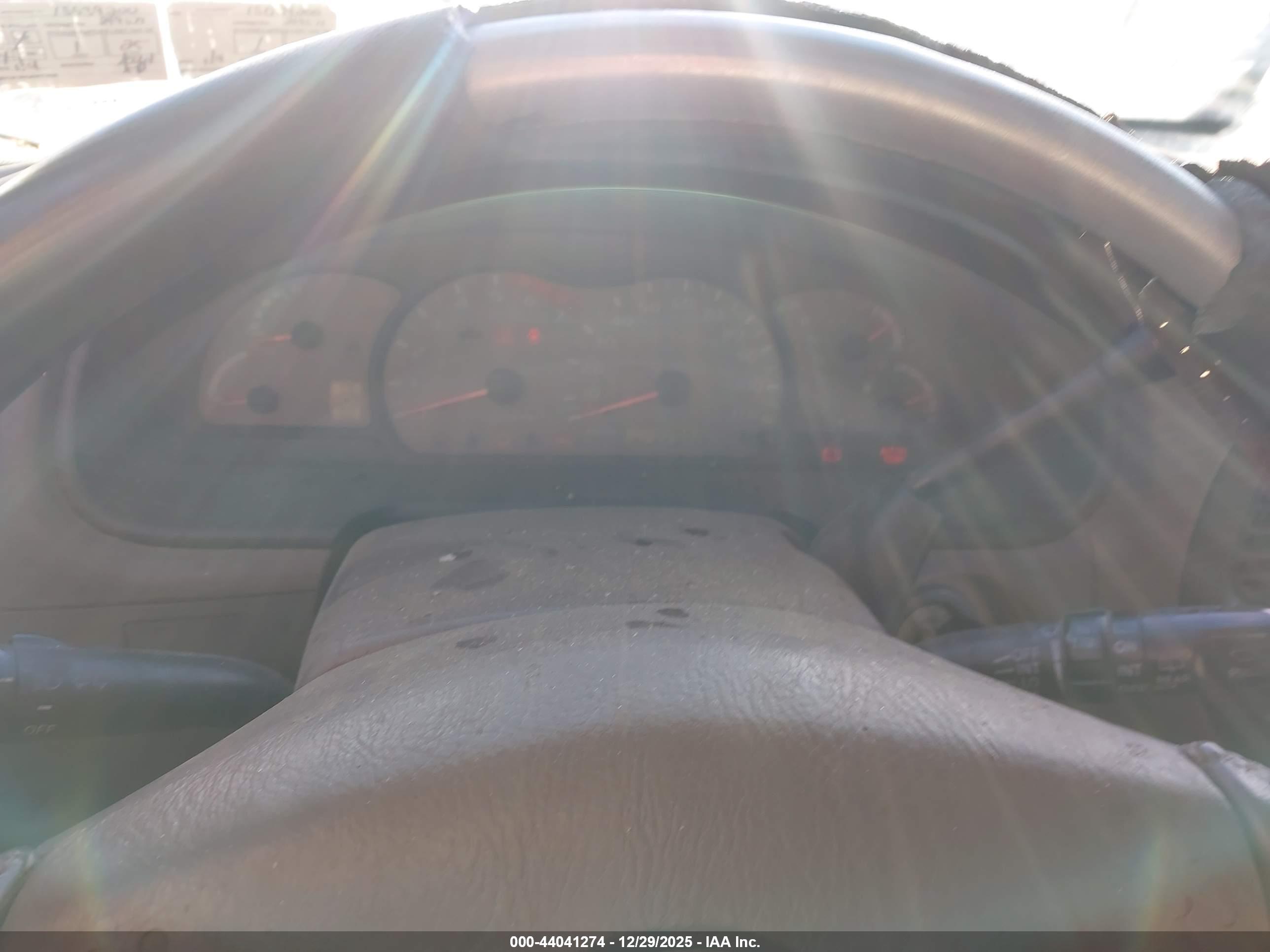 TOYOTA SEQUOIA image 7