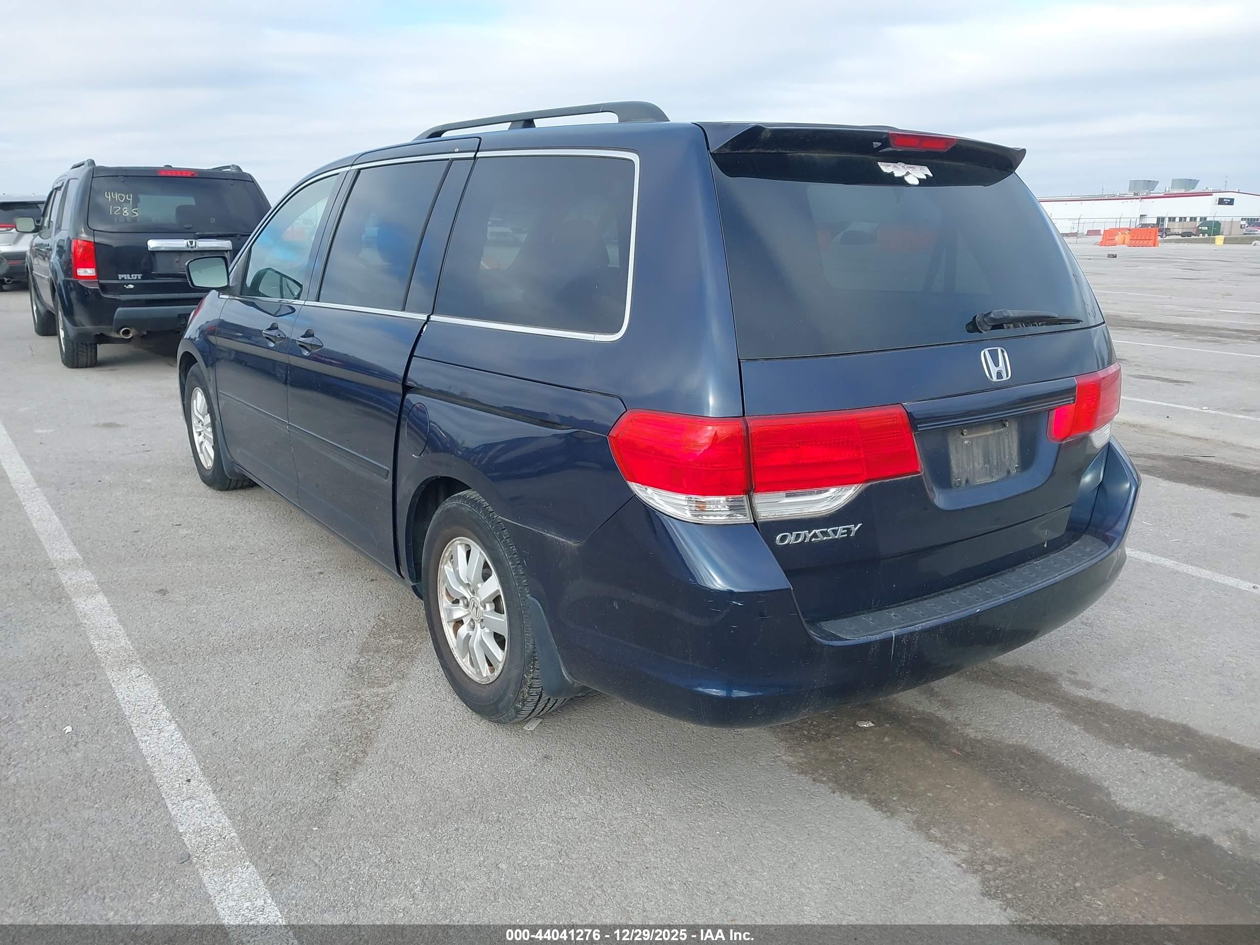 HONDA ODYSSEY image 3