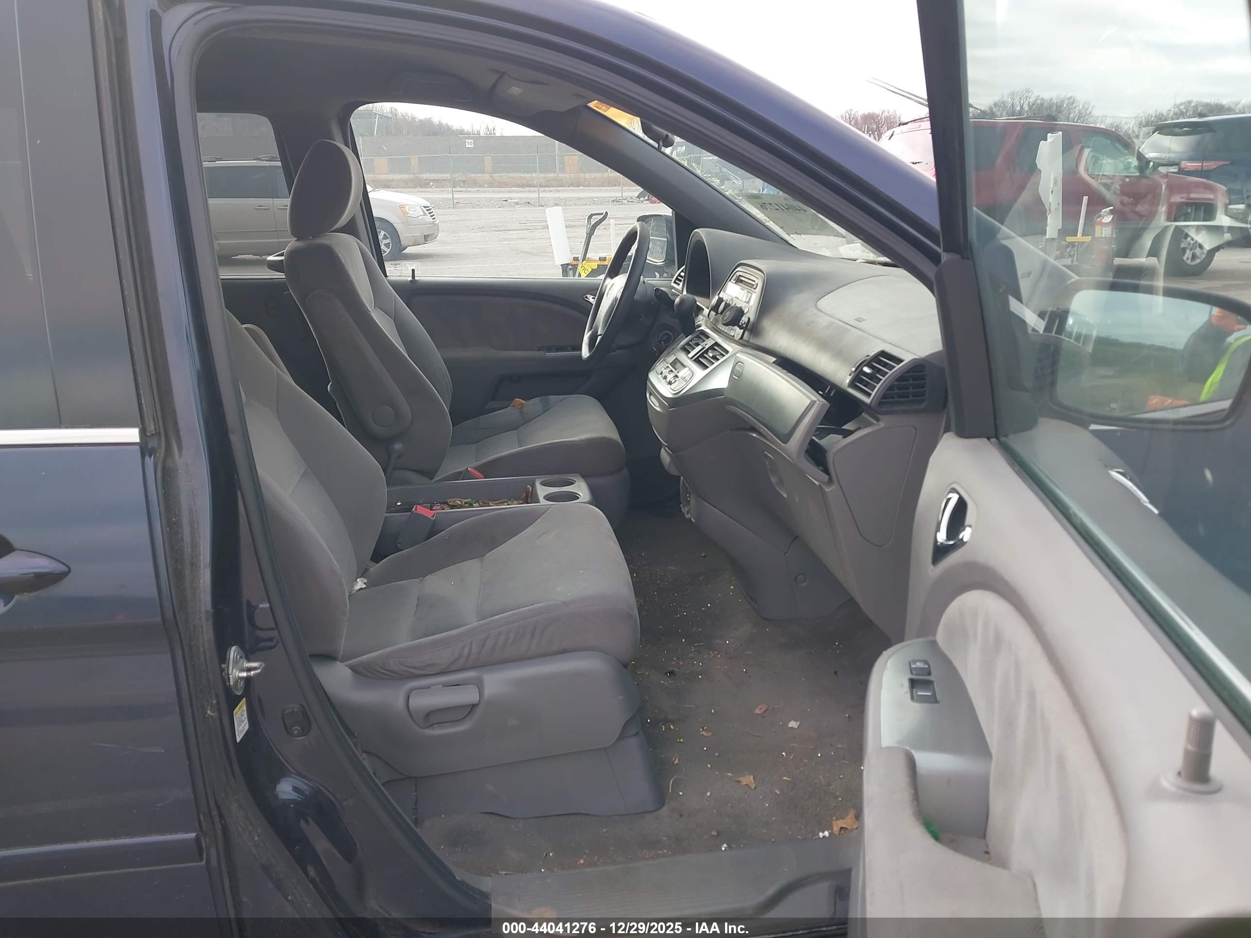 HONDA ODYSSEY image 5