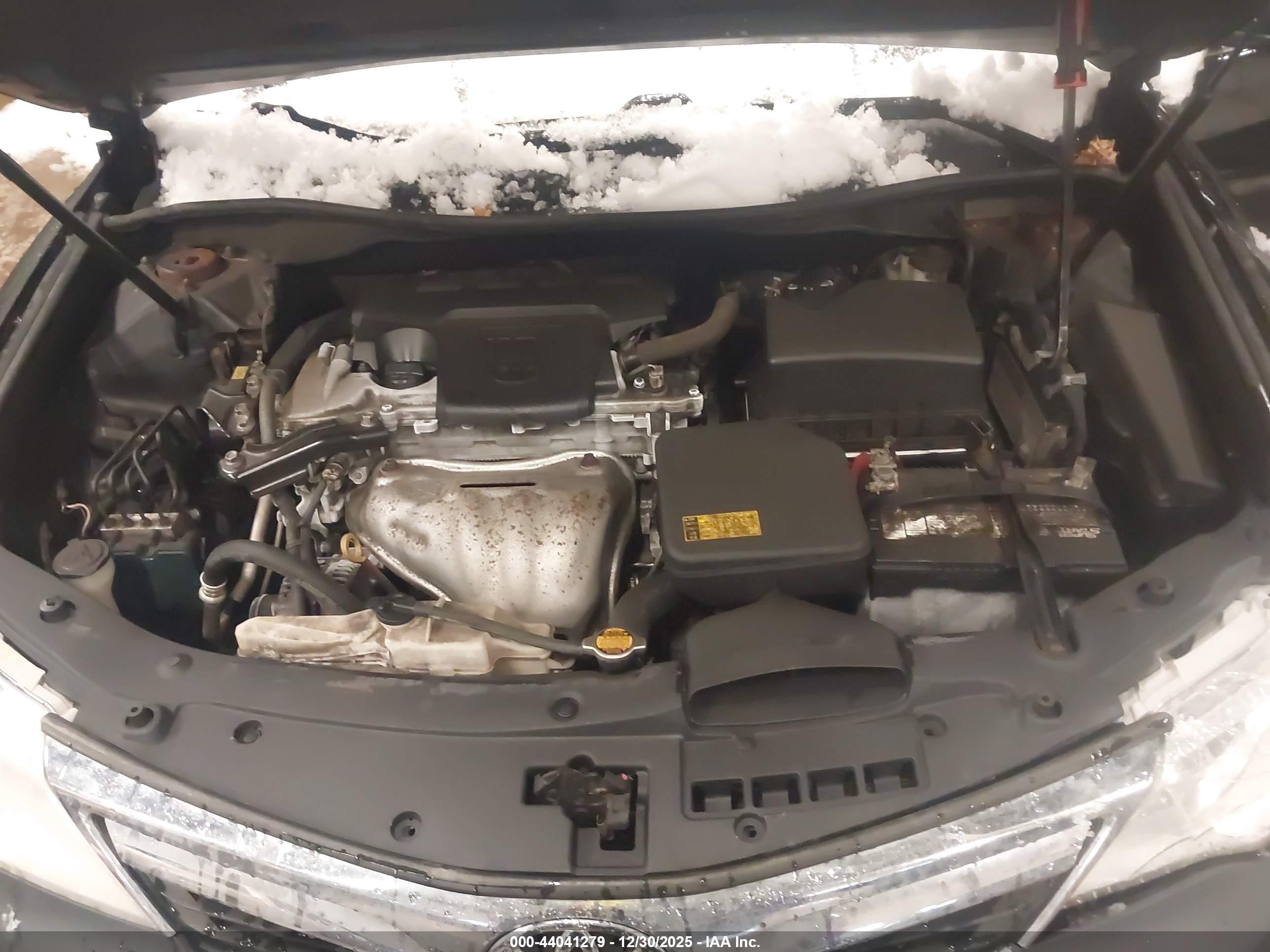 TOYOTA CAMRY image 10