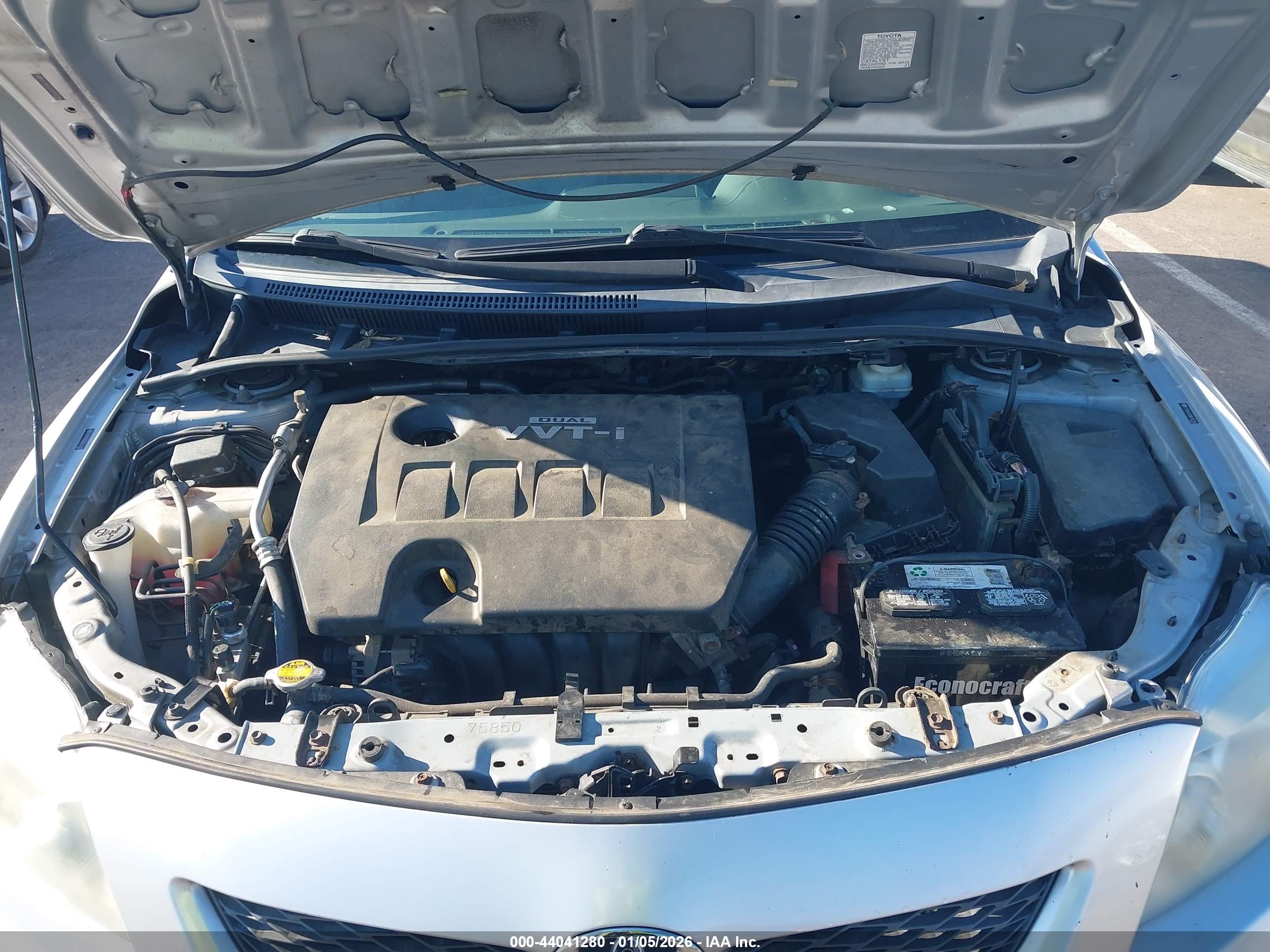 TOYOTA COROLLA image 10