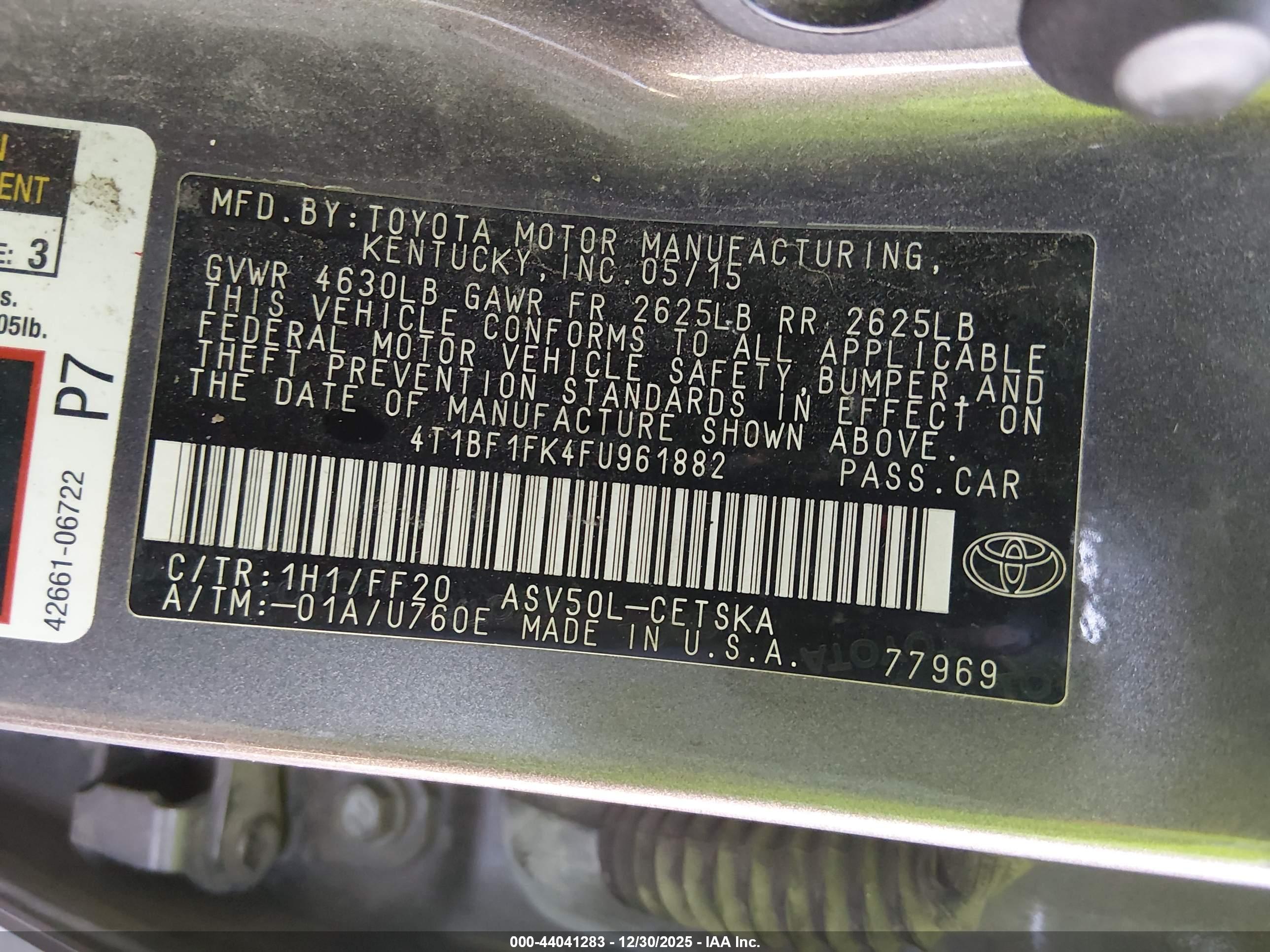 TOYOTA CAMRY image 9