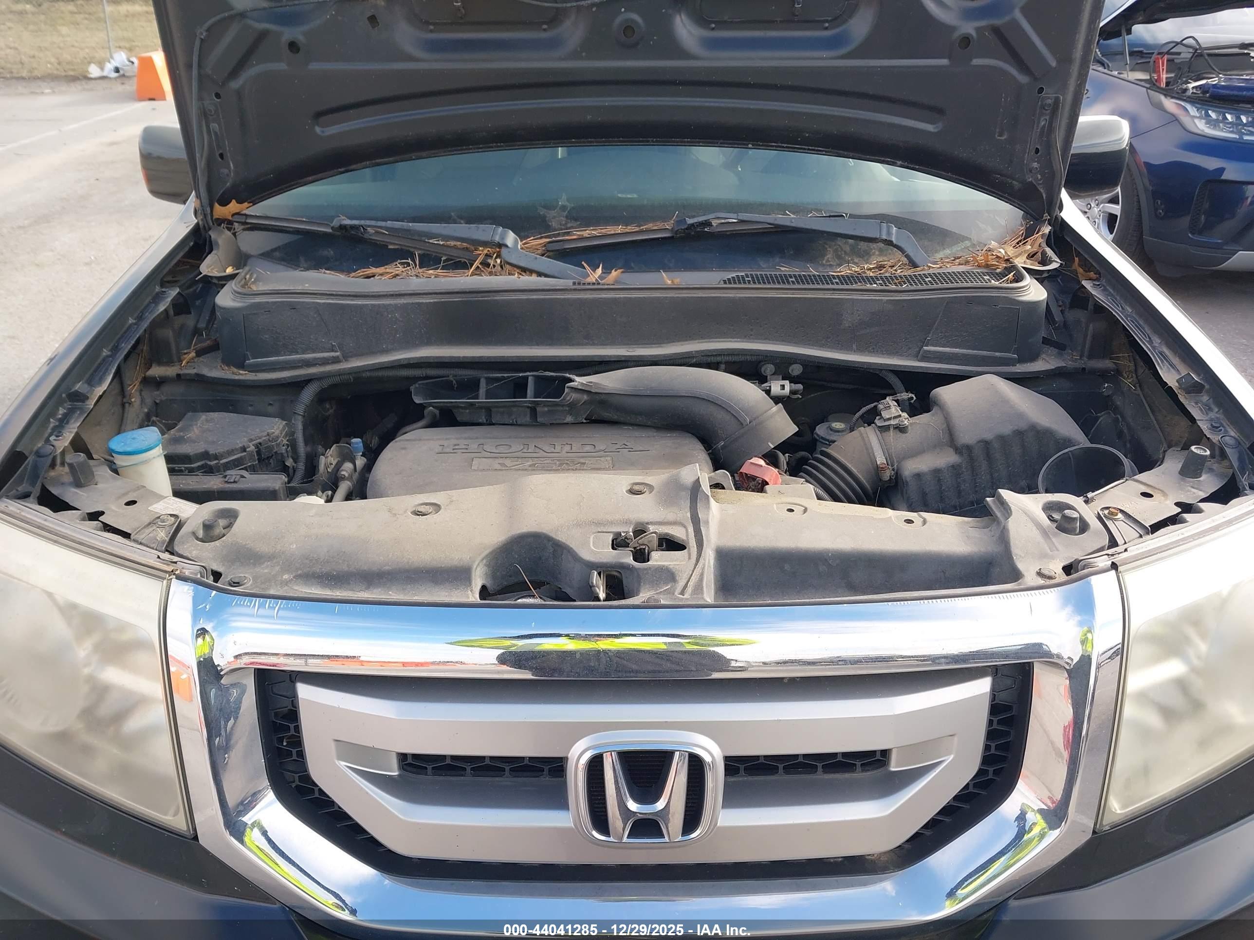 HONDA PILOT image 10