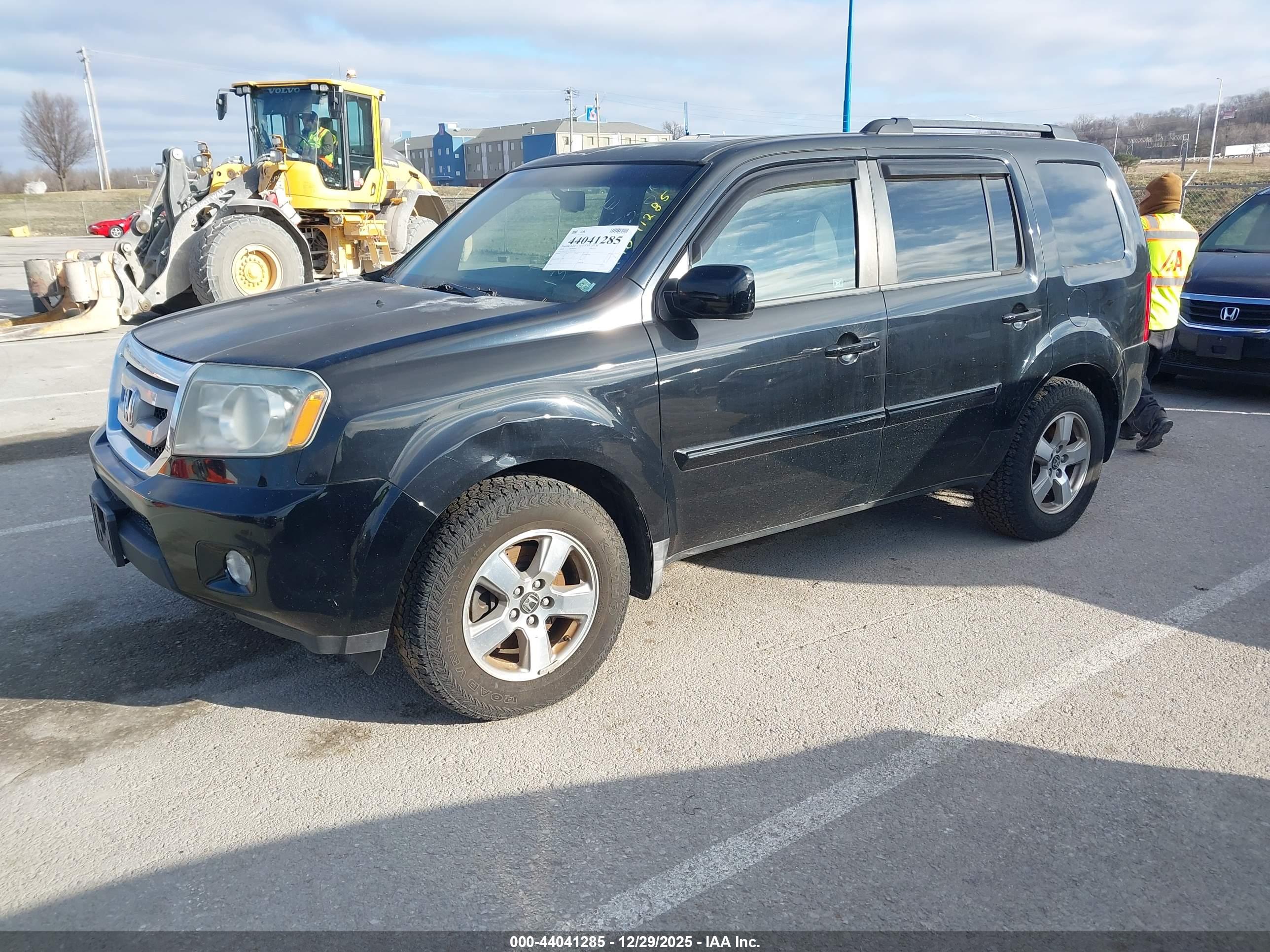 HONDA PILOT image 2