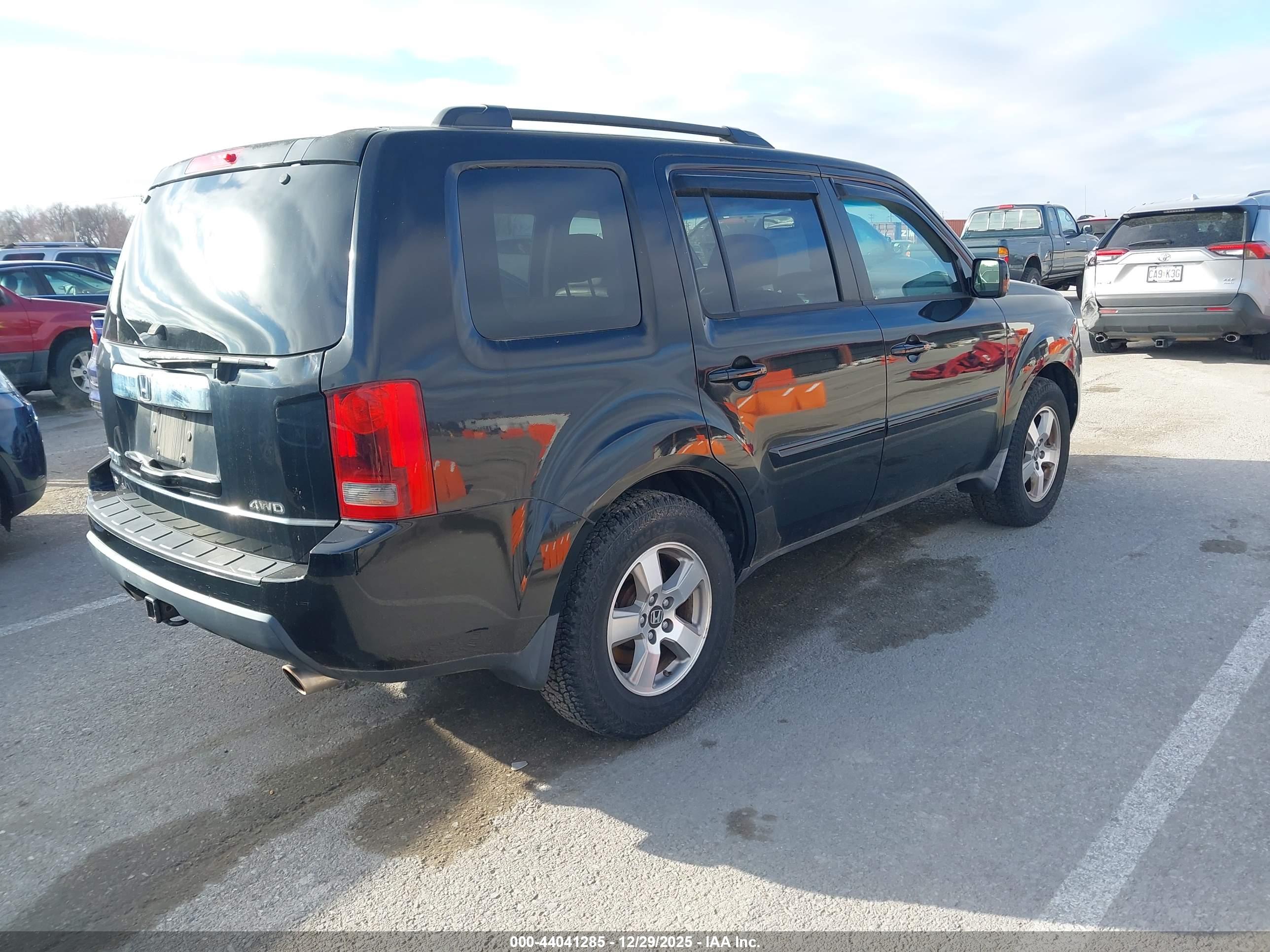 HONDA PILOT image 4