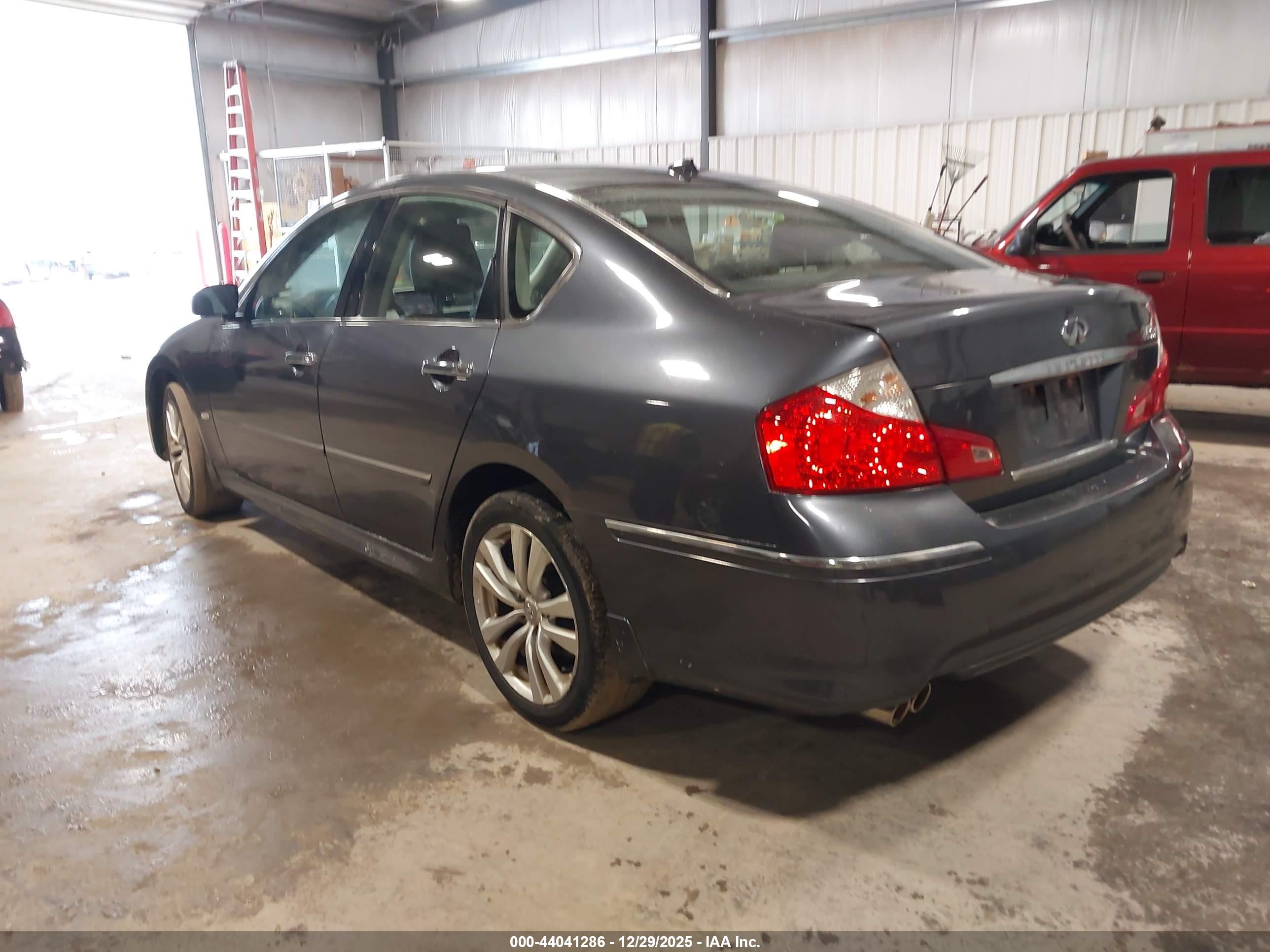 INFINITI M35X image 3