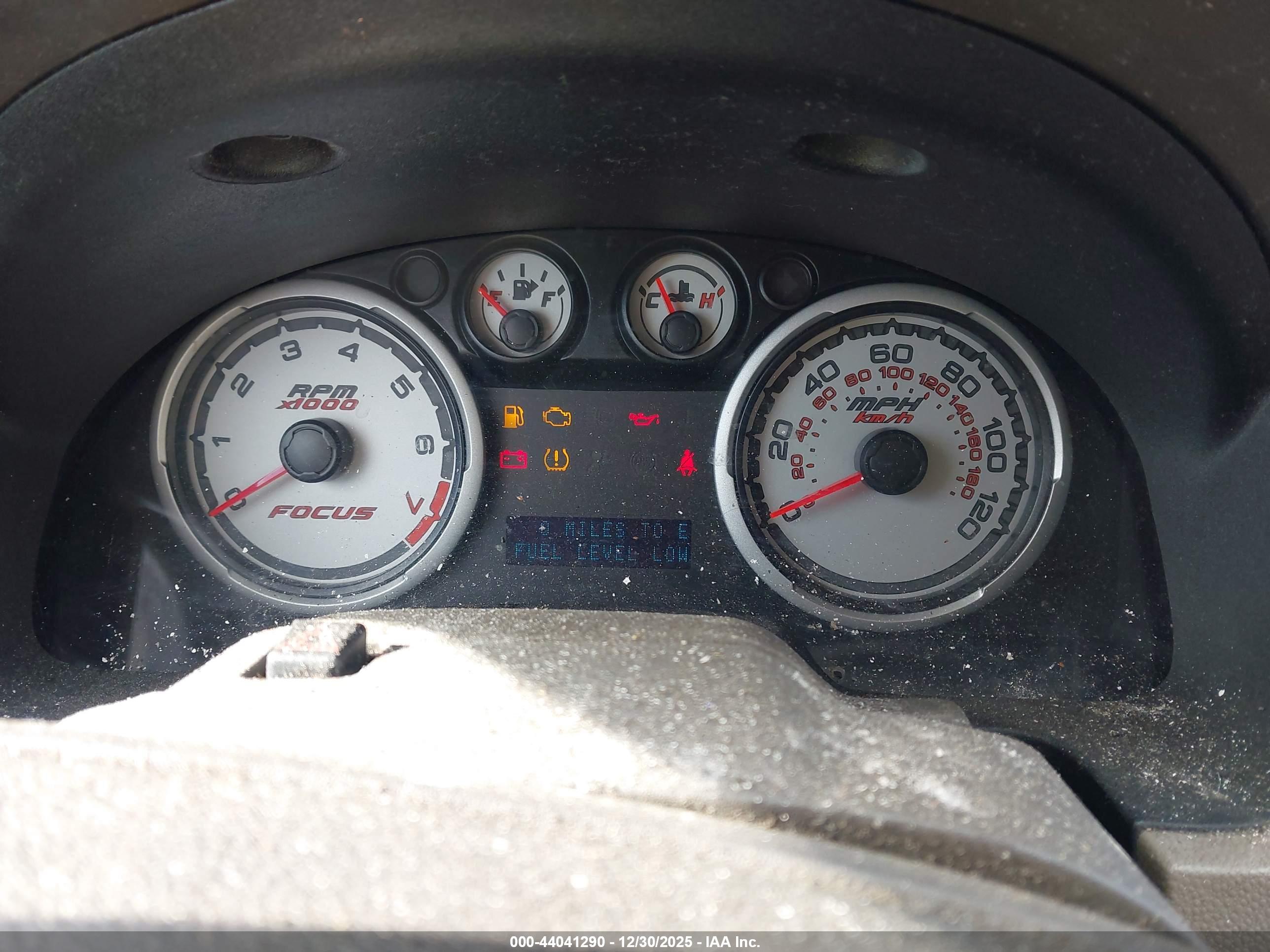 FORD FOCUS image 7