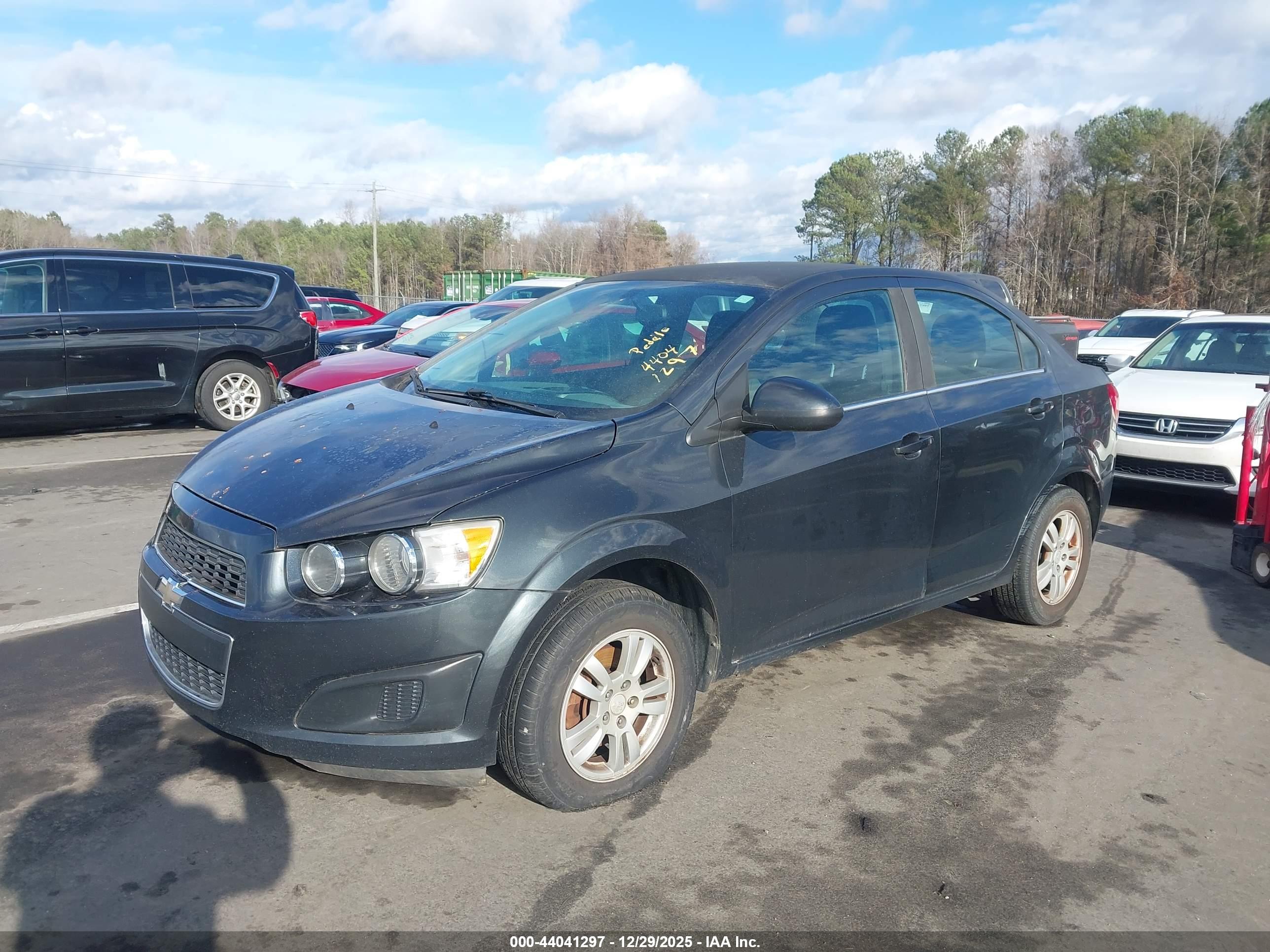 CHEVROLET SONIC image 2
