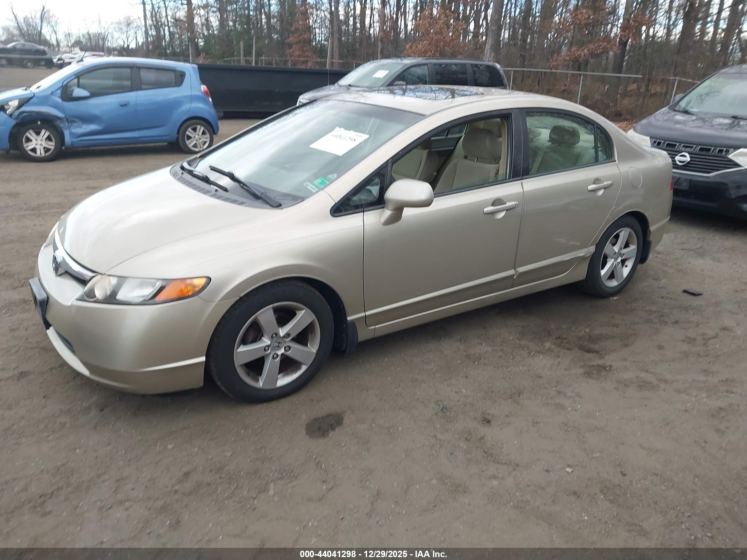 HONDA CIVIC image 2