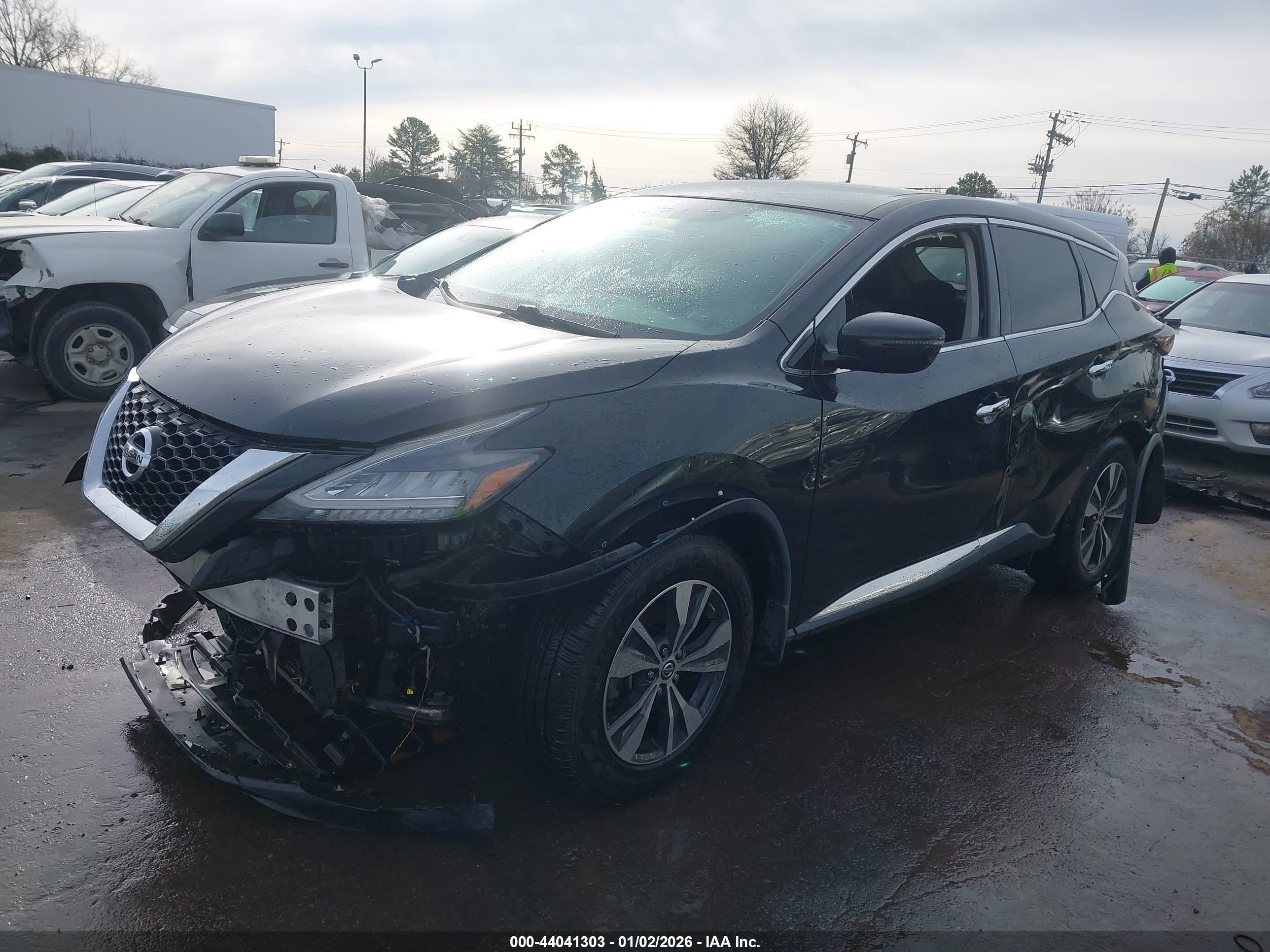 NISSAN MURANO image 2