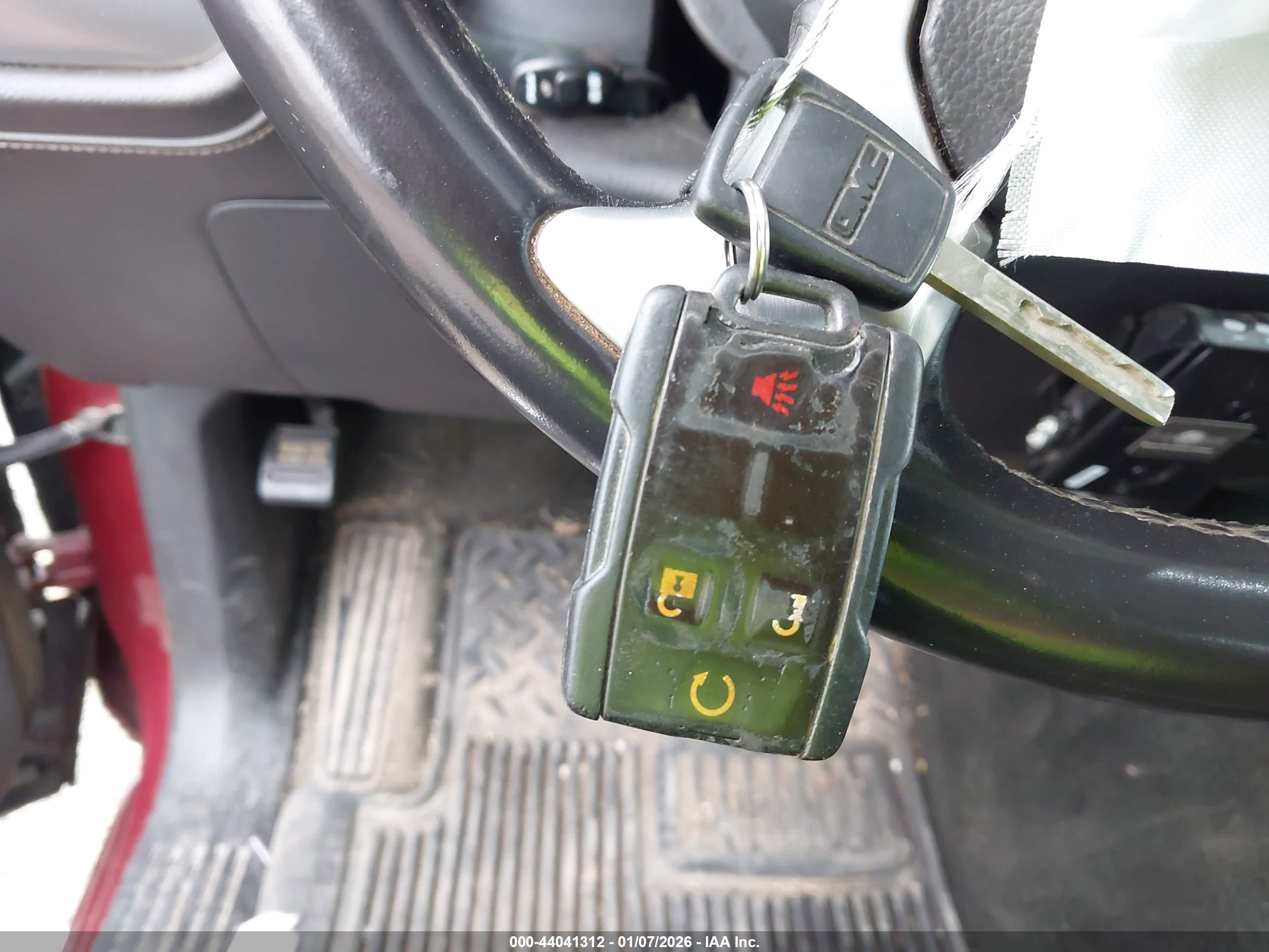 GMC SIERRA image 11