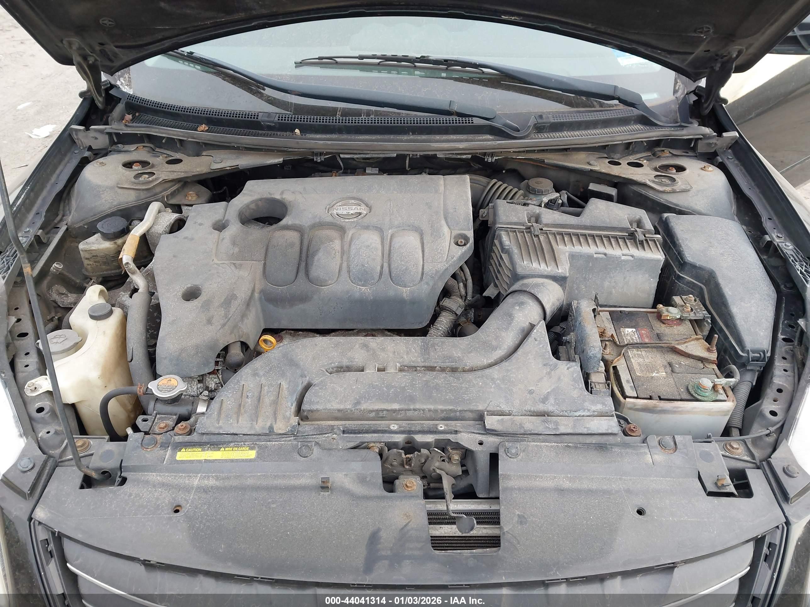 NISSAN ALTIMA image 10