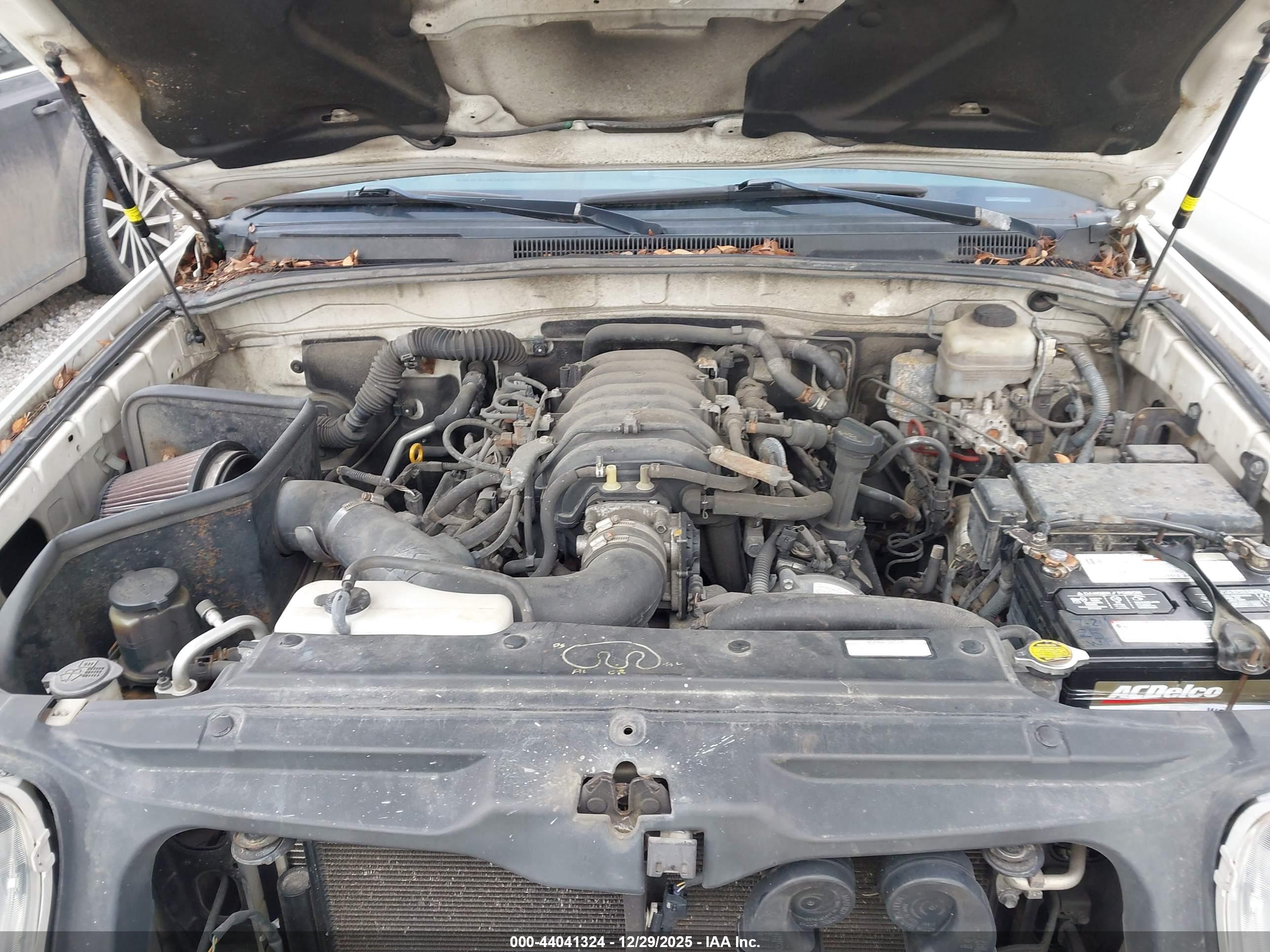 TOYOTA 4RUNNER image 10