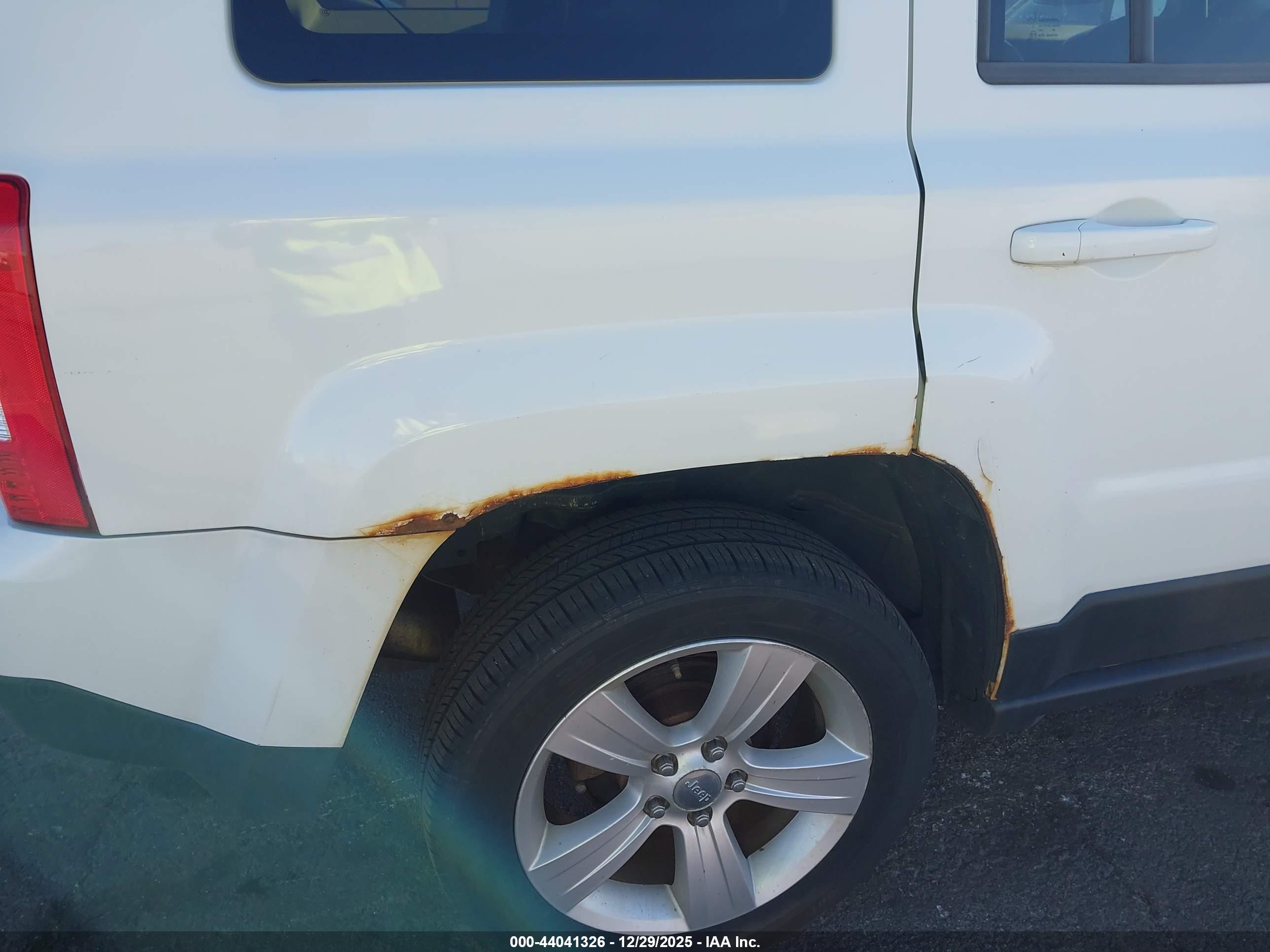 JEEP PATRIOT image 6