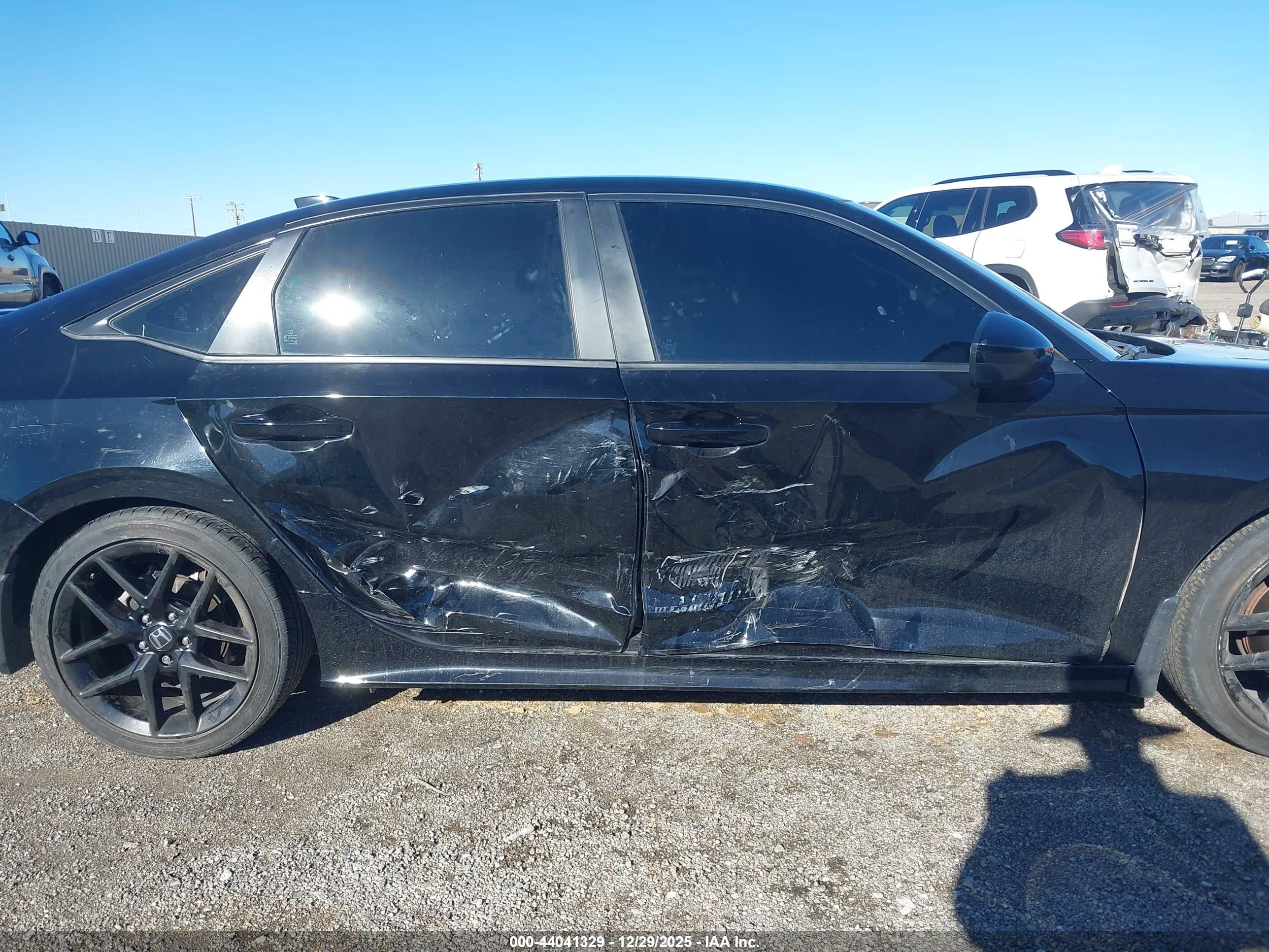 HONDA CIVIC image 6