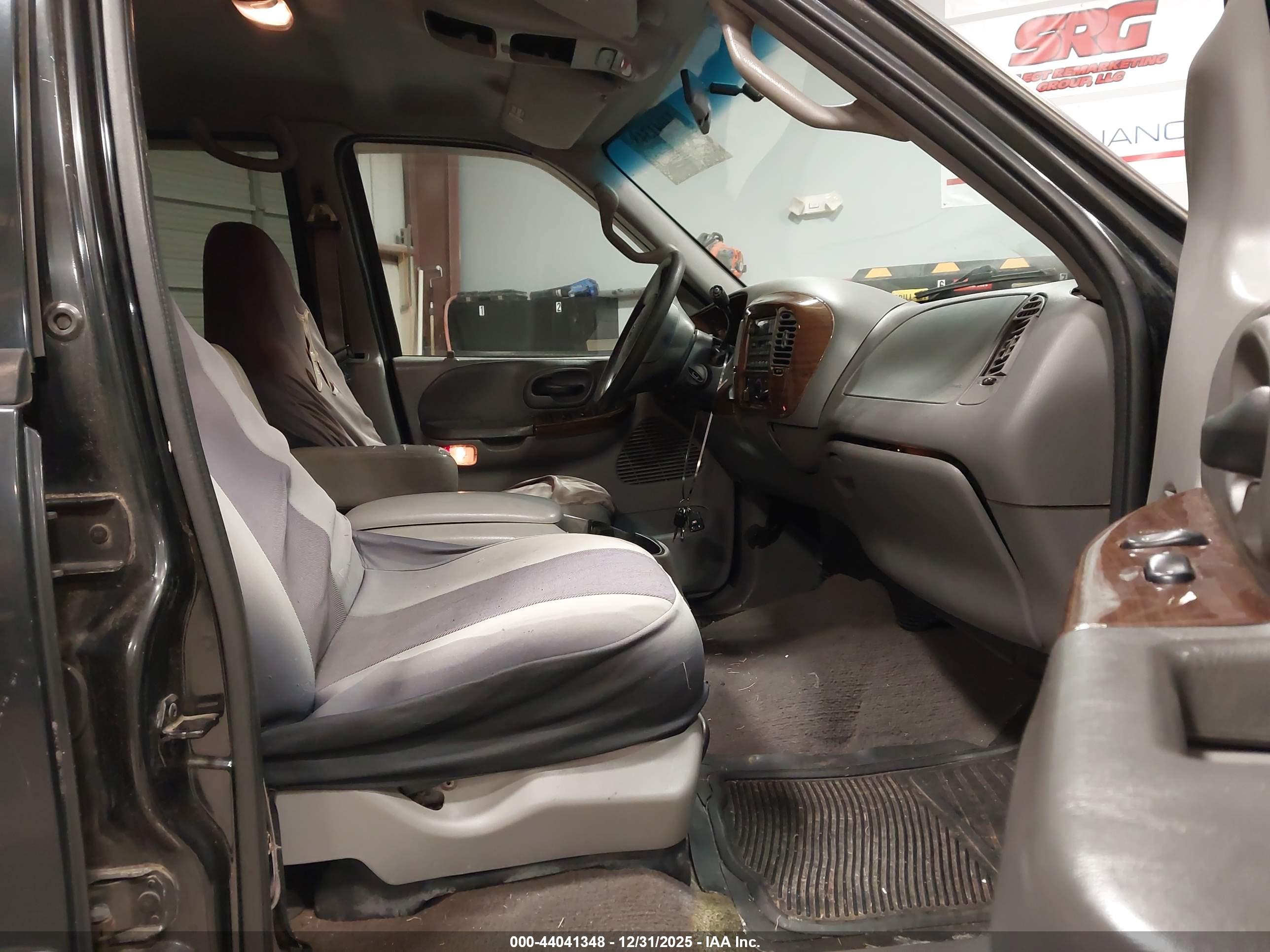 FORD F-150 image 5