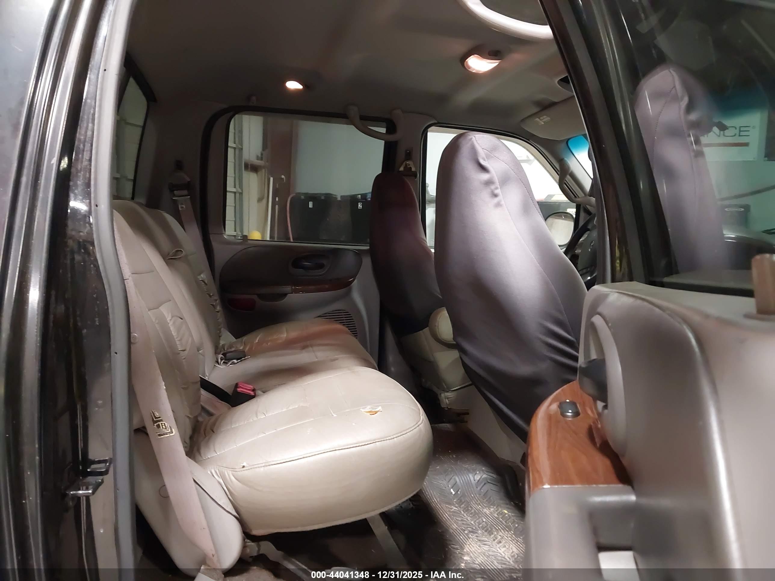 FORD F-150 image 8
