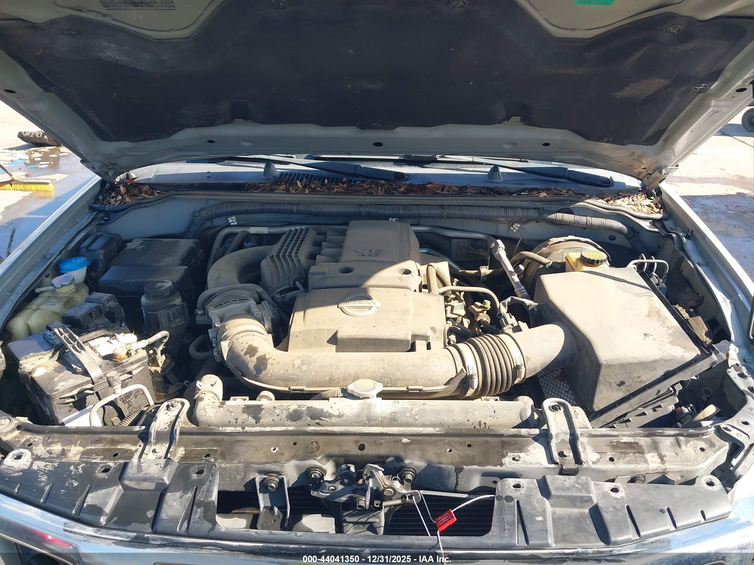 NISSAN FRONTIER image 10