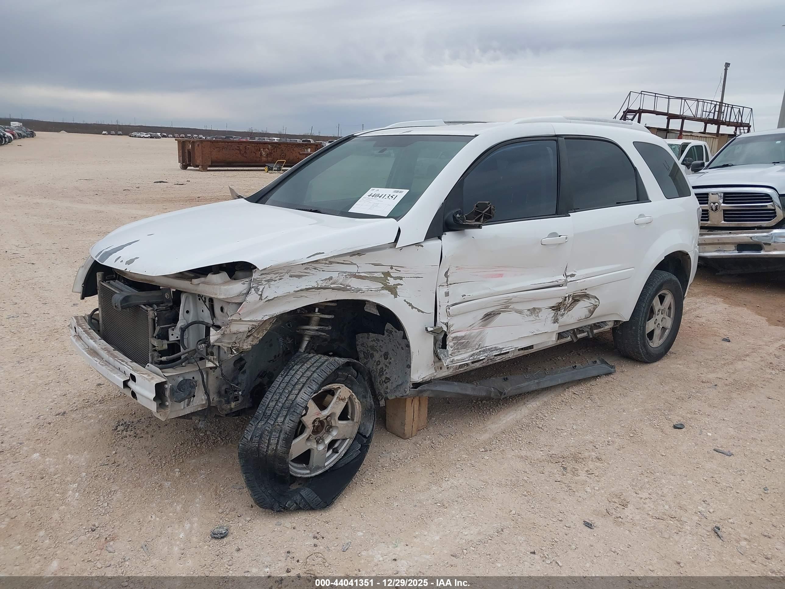 CHEVROLET EQUINOX image 6